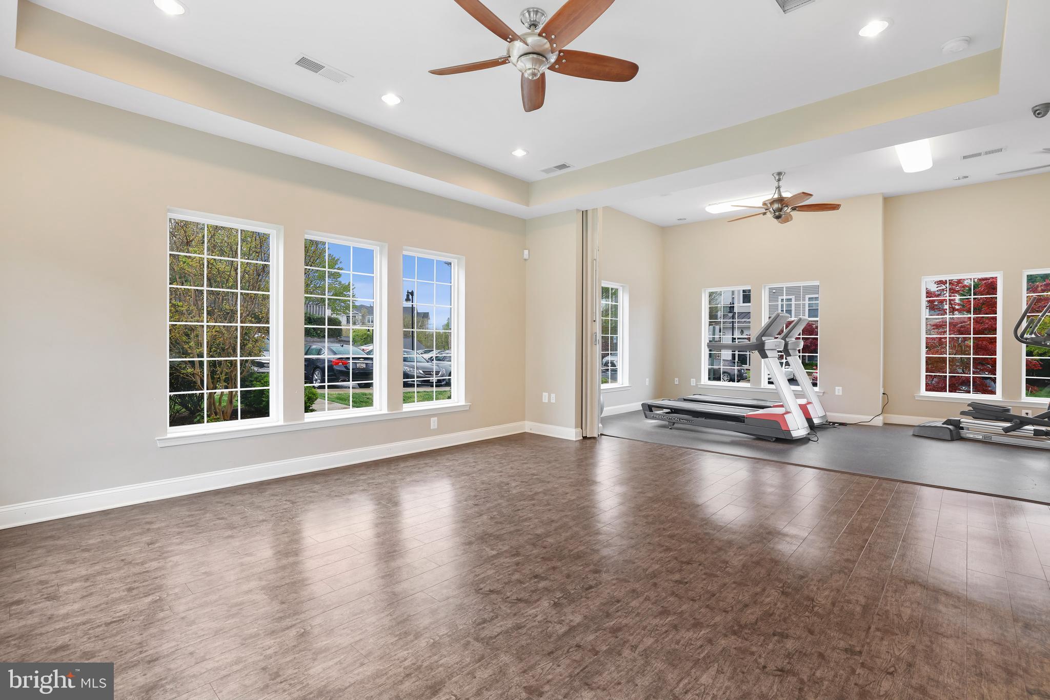 THE ADDISON AT ST PAUL - Residential