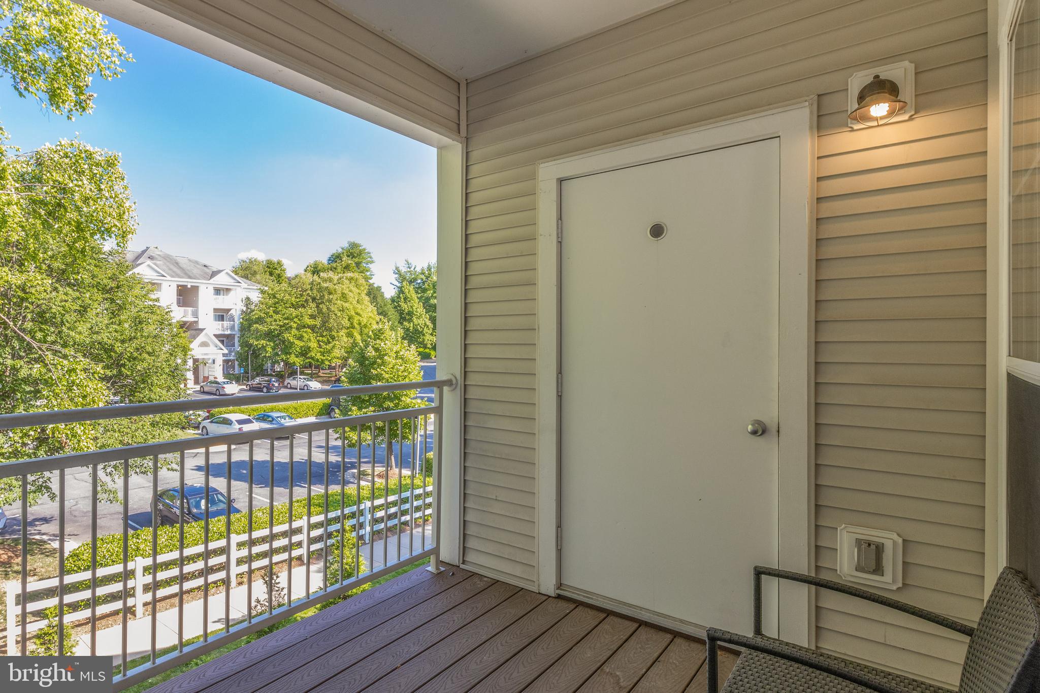 NORTH POINT VILLAS - Residential