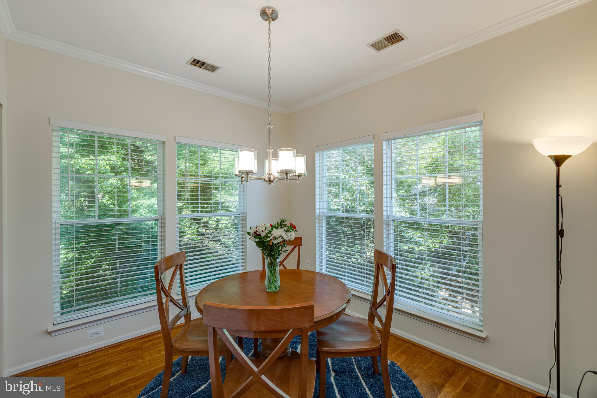 NORTH POINT VILLAS - Residential