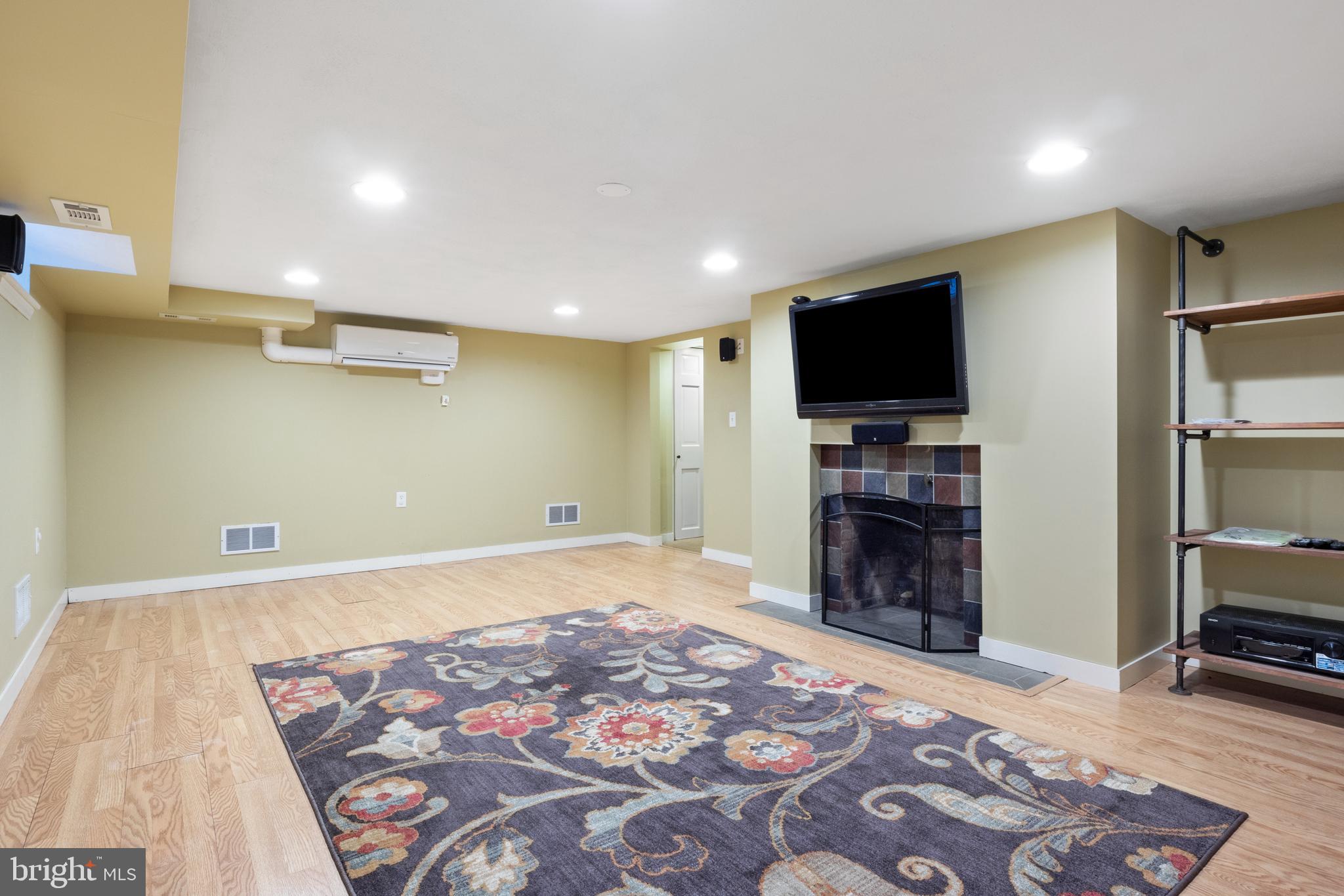 HILLCROFT - Residential