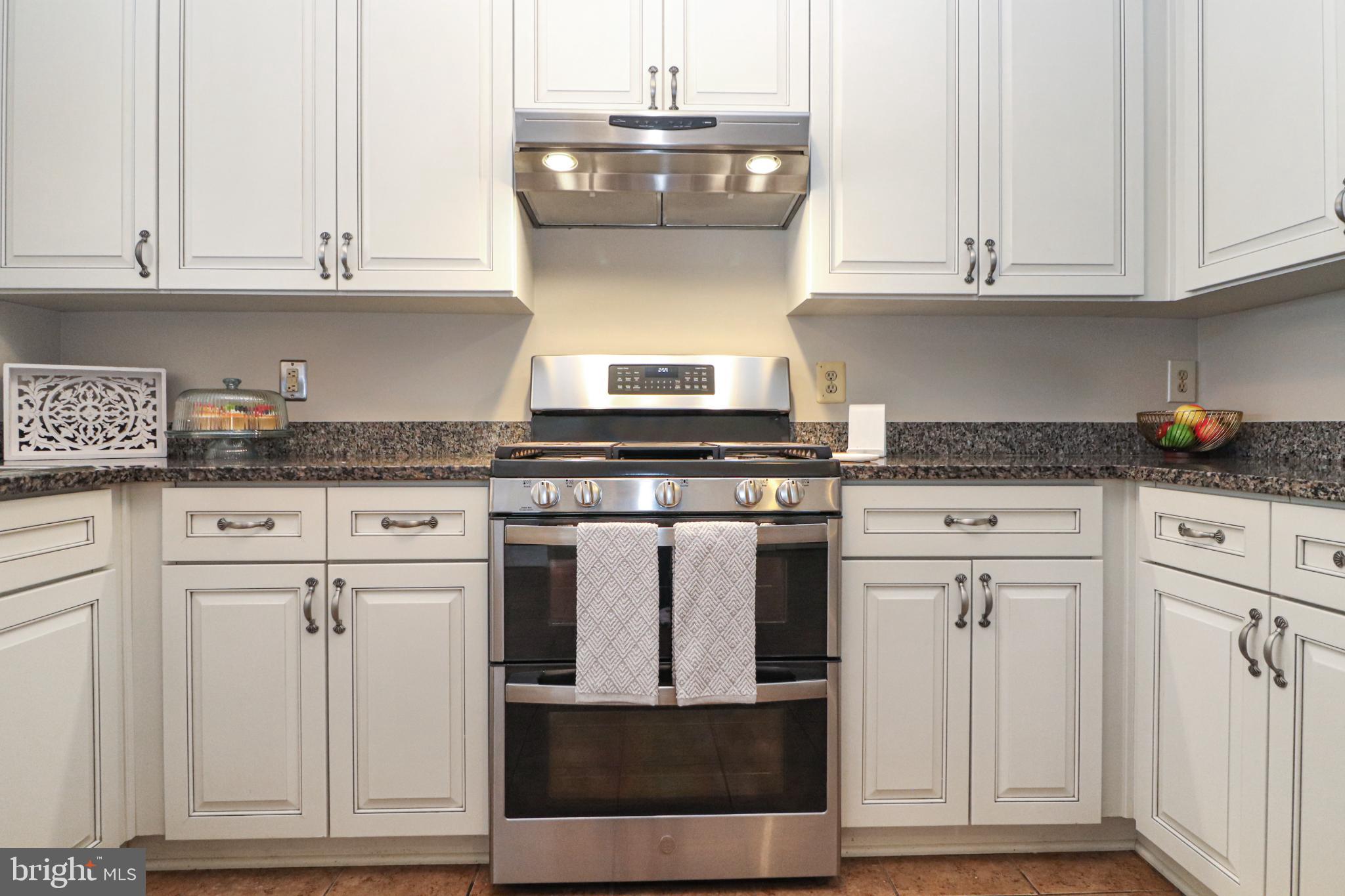 LIFESTYLE AT SULLY STATION - Residential