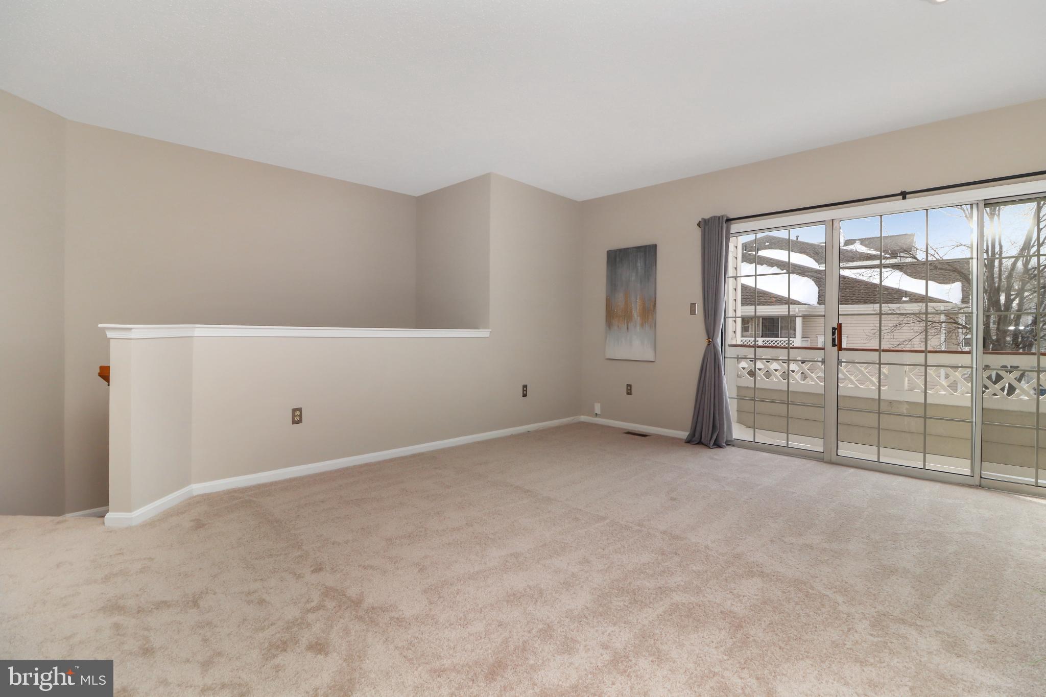 LIFESTYLE AT SULLY STATION - Residential