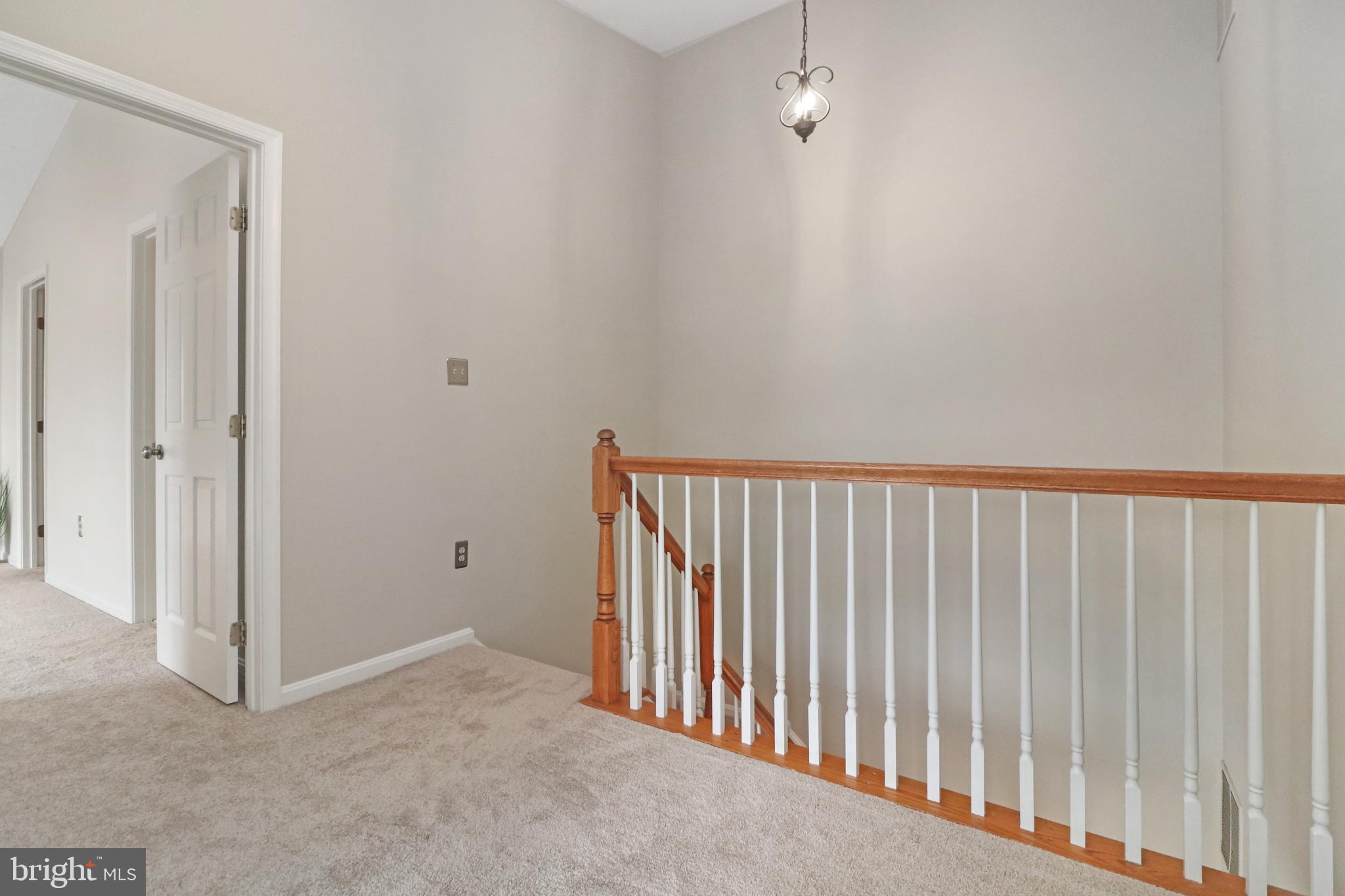 LIFESTYLE AT SULLY STATION - Residential