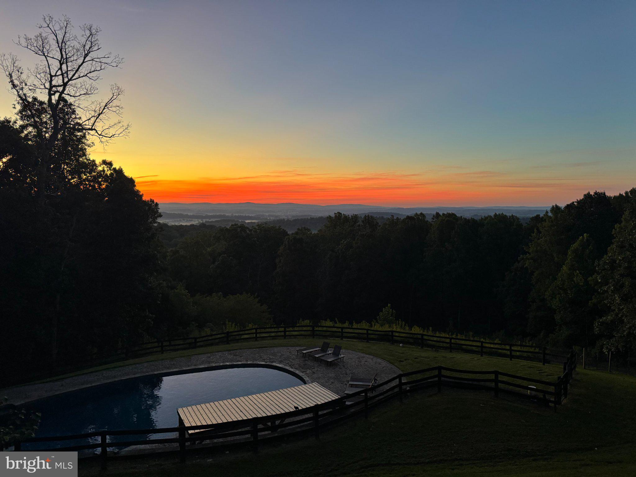 10210 POSSUM HOLLOW DRIVE