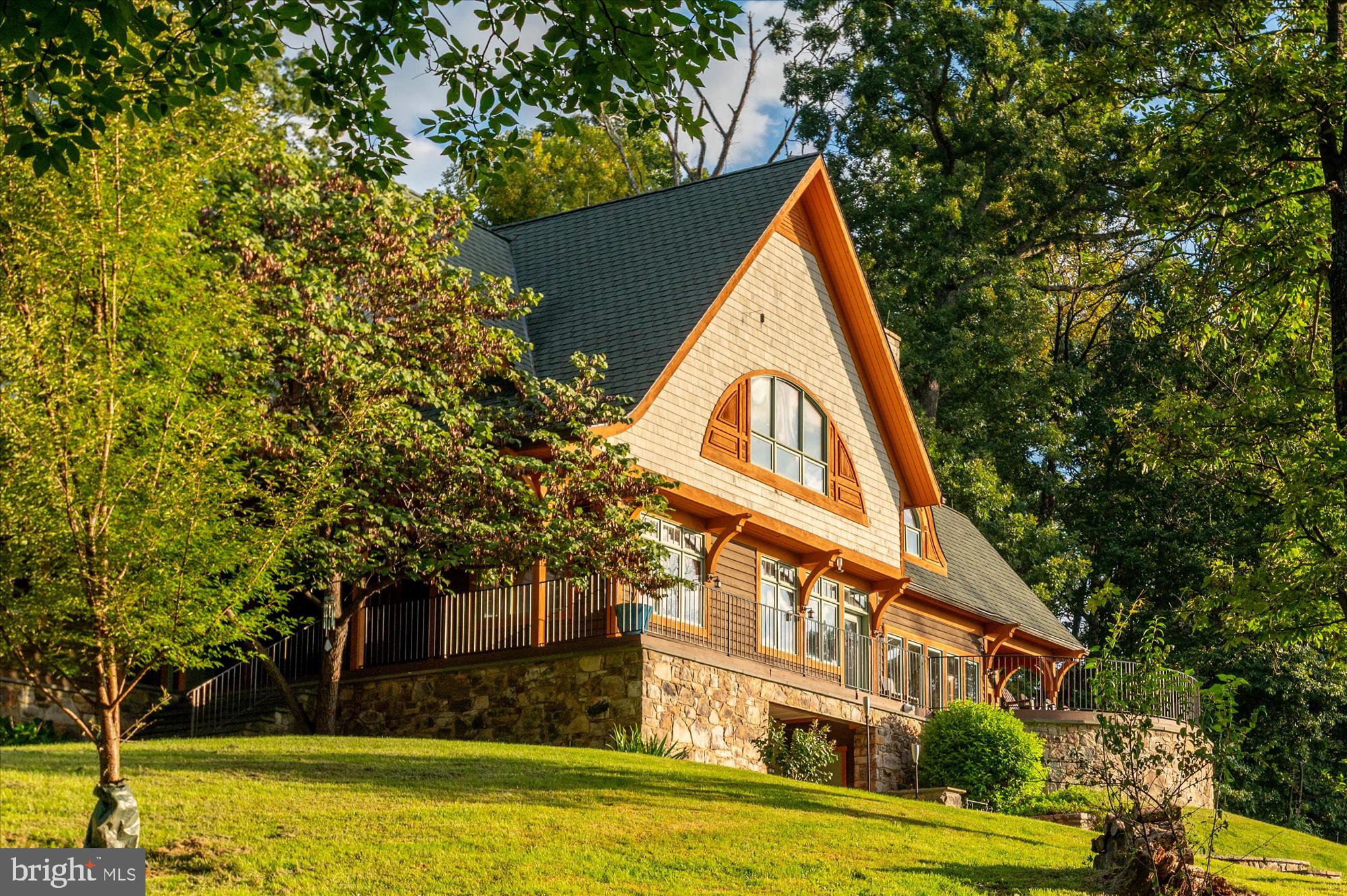 10210 POSSUM HOLLOW DRIVE