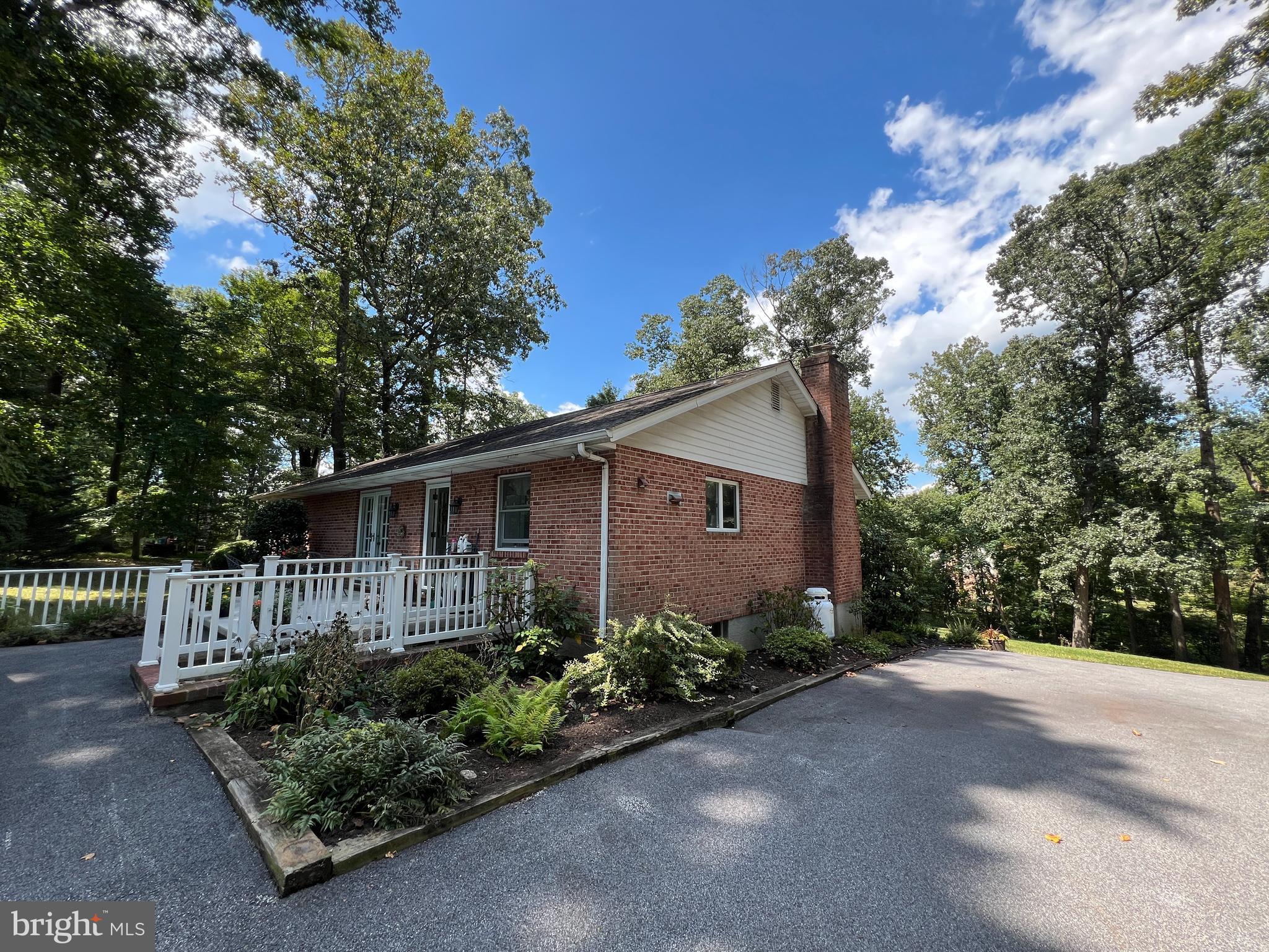 3633 SOUTHSIDE AVENUE