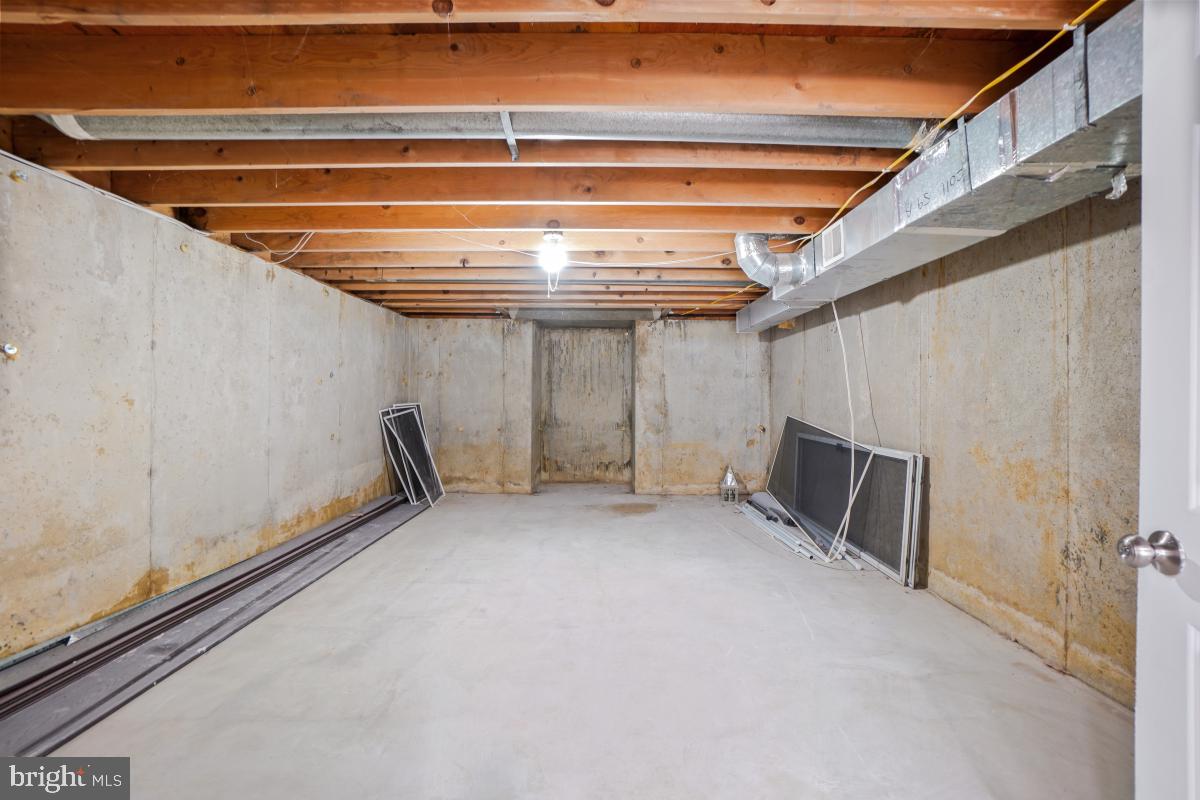 COLLINGTON STATION - Residential