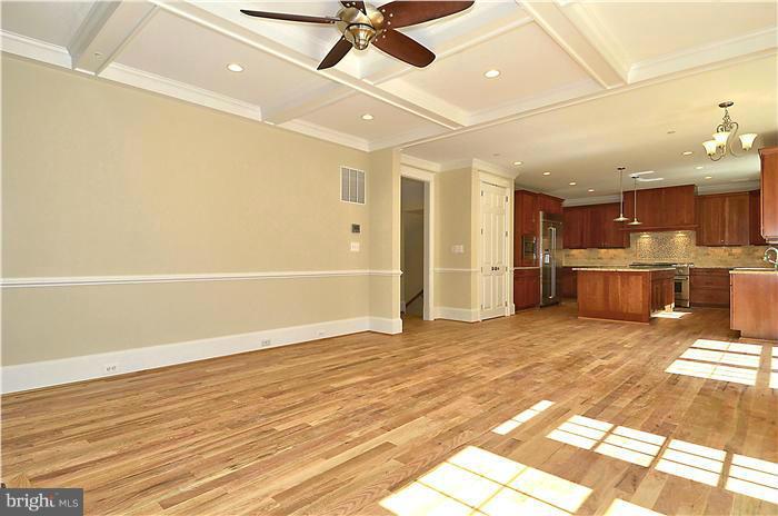 COLUMBIA FOREST - Residential