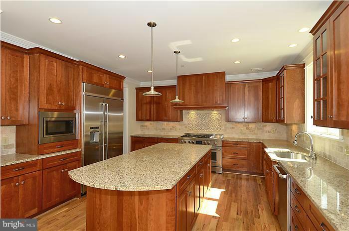 COLUMBIA FOREST - Residential