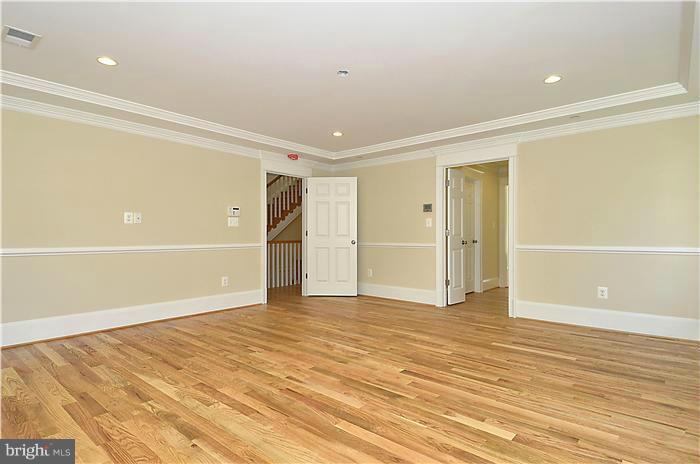 COLUMBIA FOREST - Residential