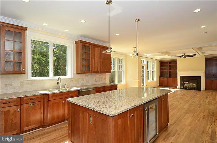 COLUMBIA FOREST - Residential