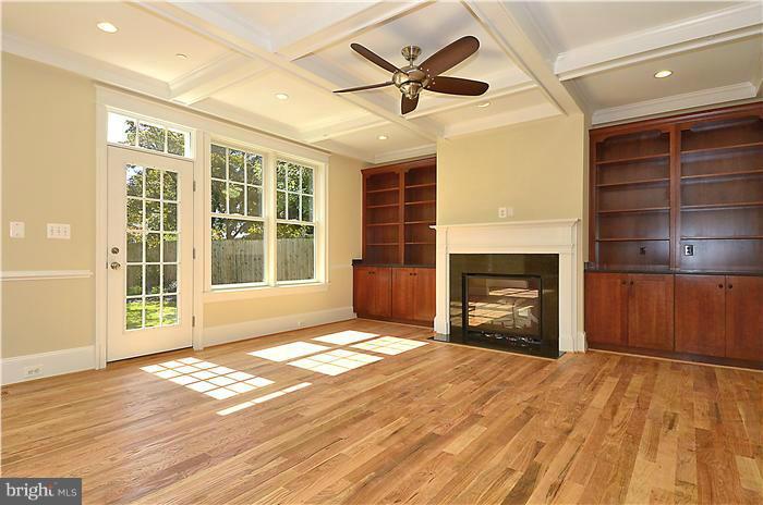 COLUMBIA FOREST - Residential