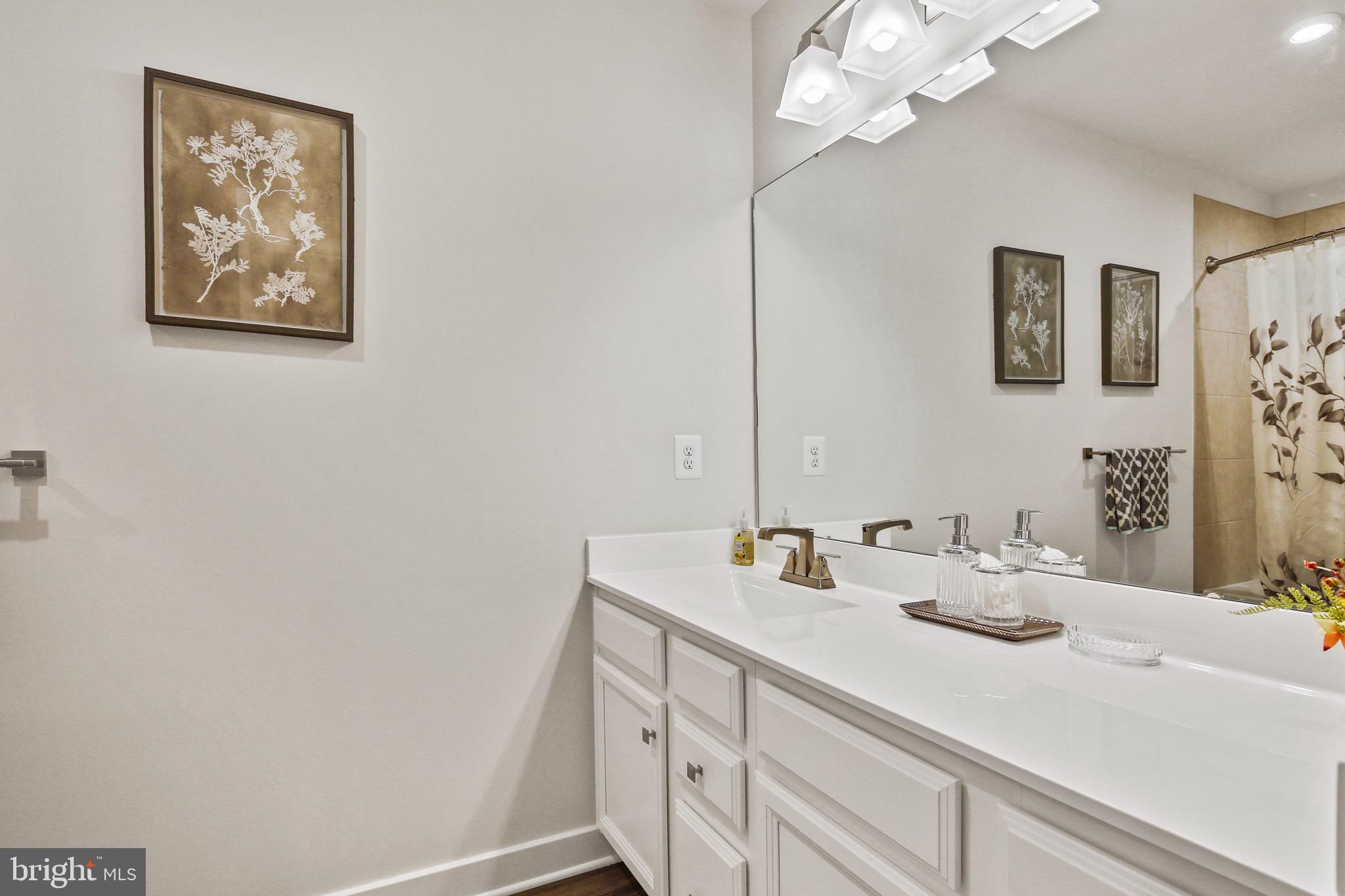 THE WOODLANDS - Residential