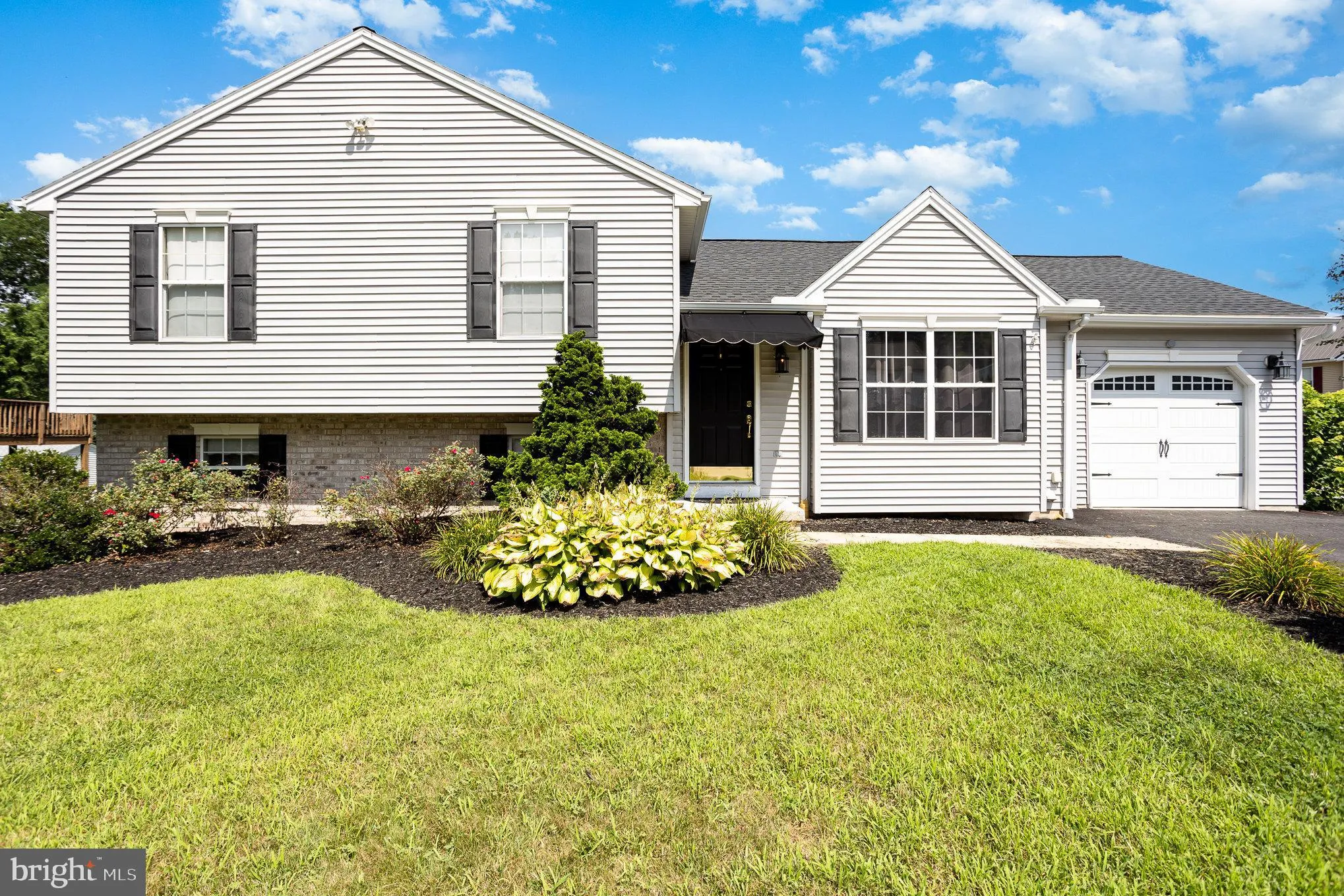 Manchester, Pennsylvania 17345, United States, 3 Bedrooms Bedrooms, ,3 BathroomsBathrooms,Residential,Active,177471 Manchester, Pennsylvania 17345, United States, 3 Bedrooms Bedrooms, ,3 BathroomsBathrooms,Residential,Active,177471