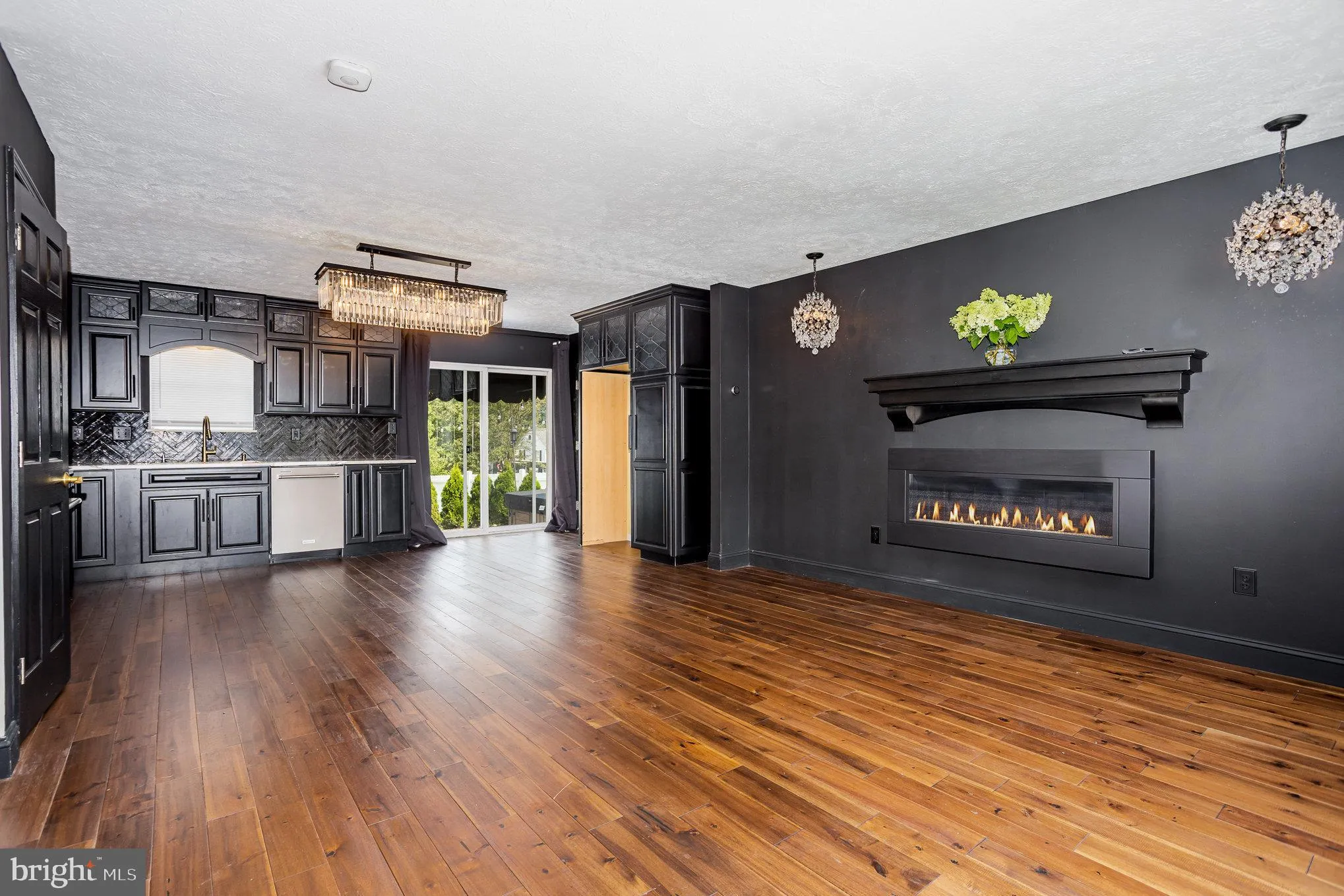 Manchester, Pennsylvania 17345, United States, 3 Bedrooms Bedrooms, ,3 BathroomsBathrooms,Residential,Active,177471