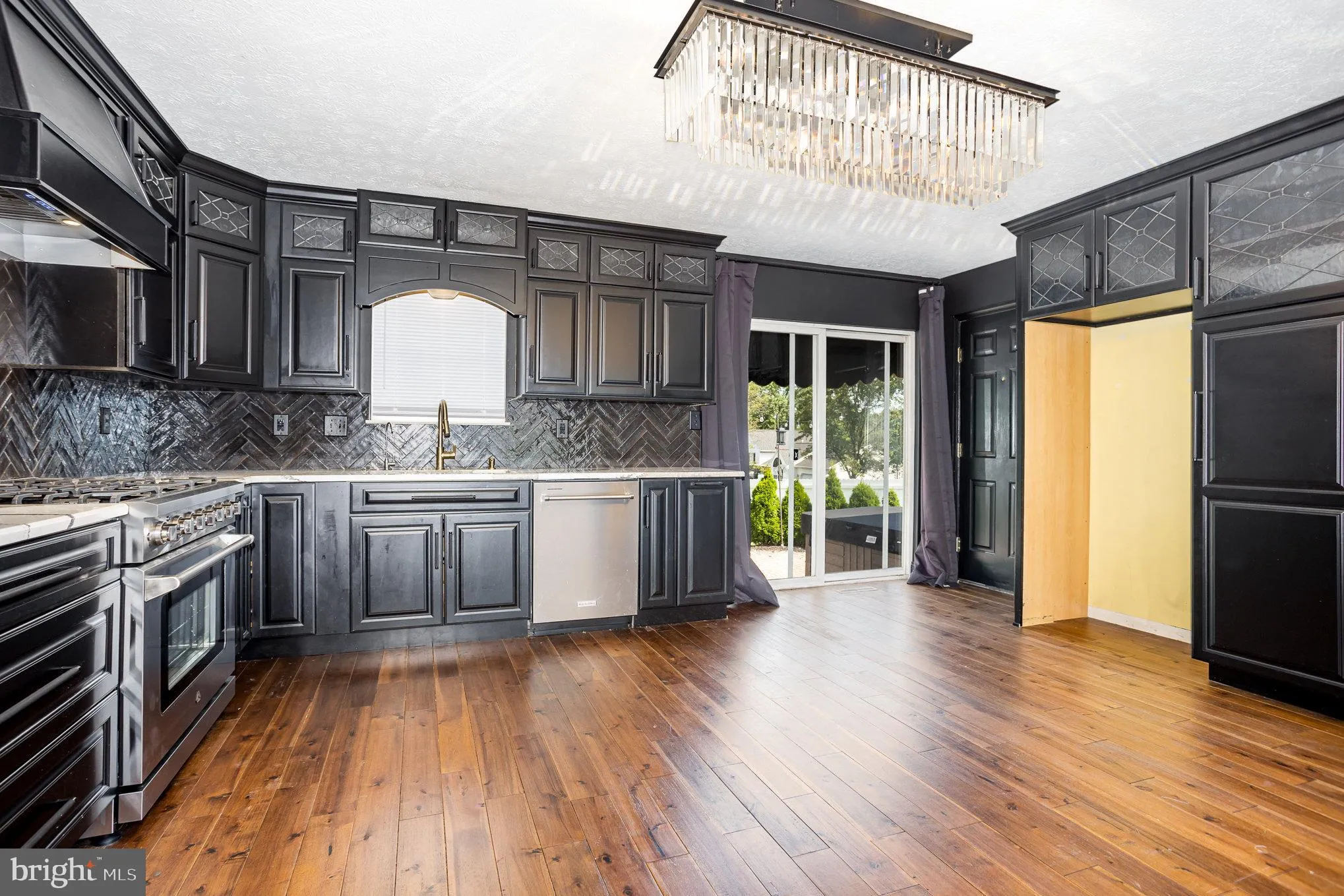 Manchester, Pennsylvania 17345, United States, 3 Bedrooms Bedrooms, ,3 BathroomsBathrooms,Residential,Active,177471