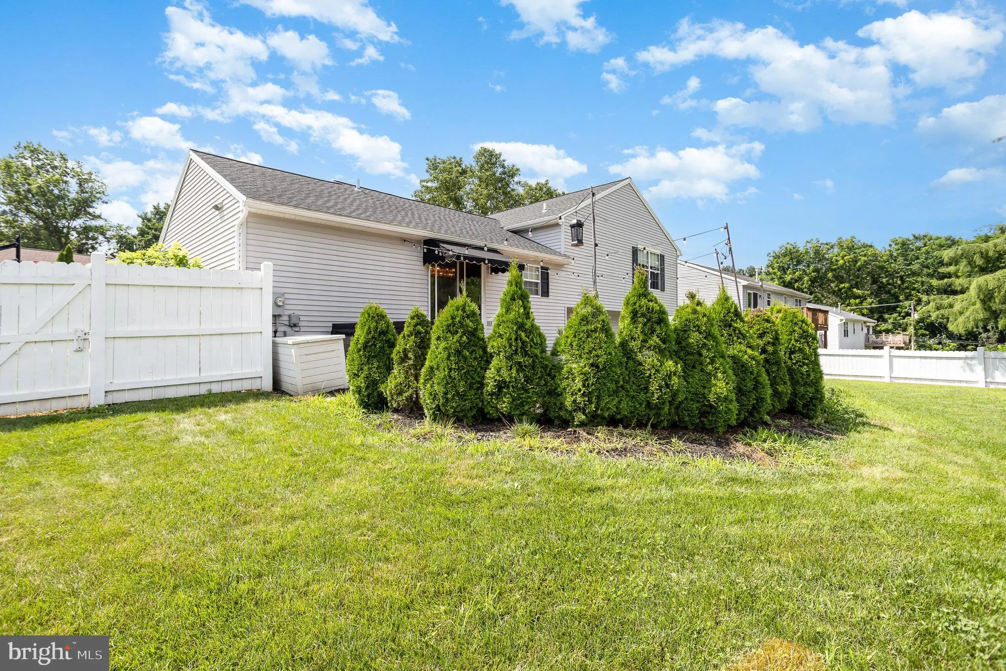 Manchester, Pennsylvania 17345, United States, 3 Bedrooms Bedrooms, ,3 BathroomsBathrooms,Residential,Active,177471