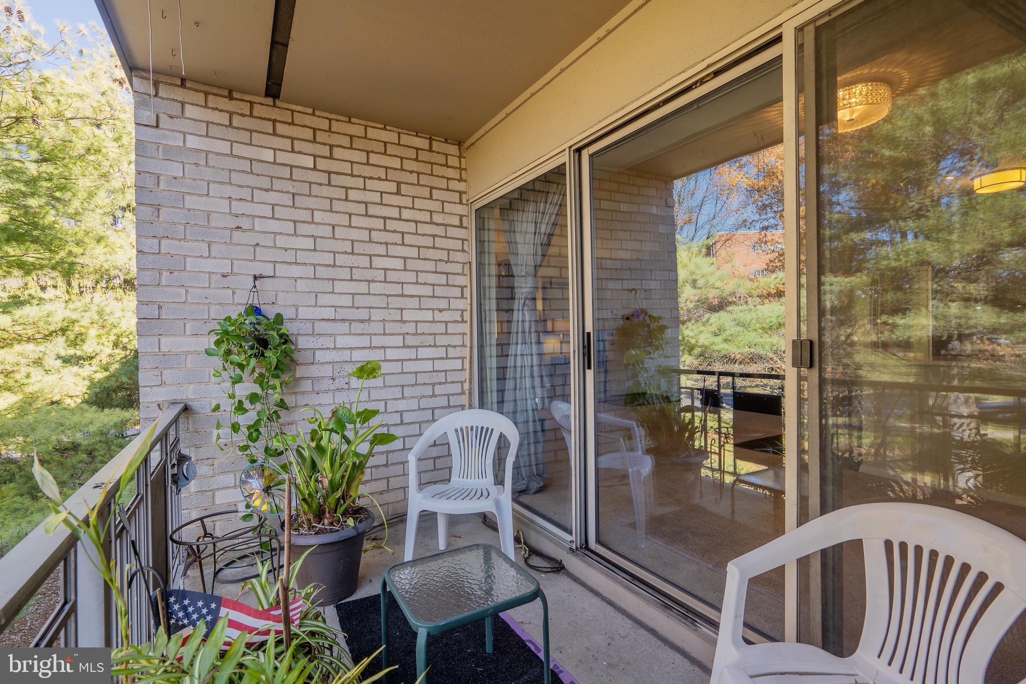 BETHESDA PARK - Residential