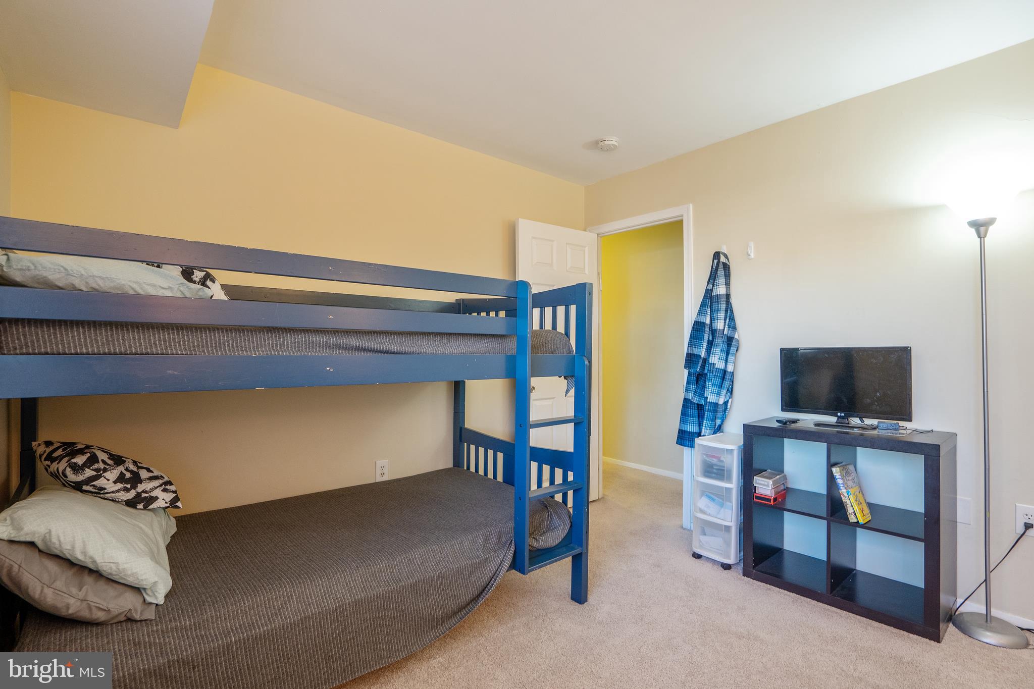 BETHESDA PARK - Residential