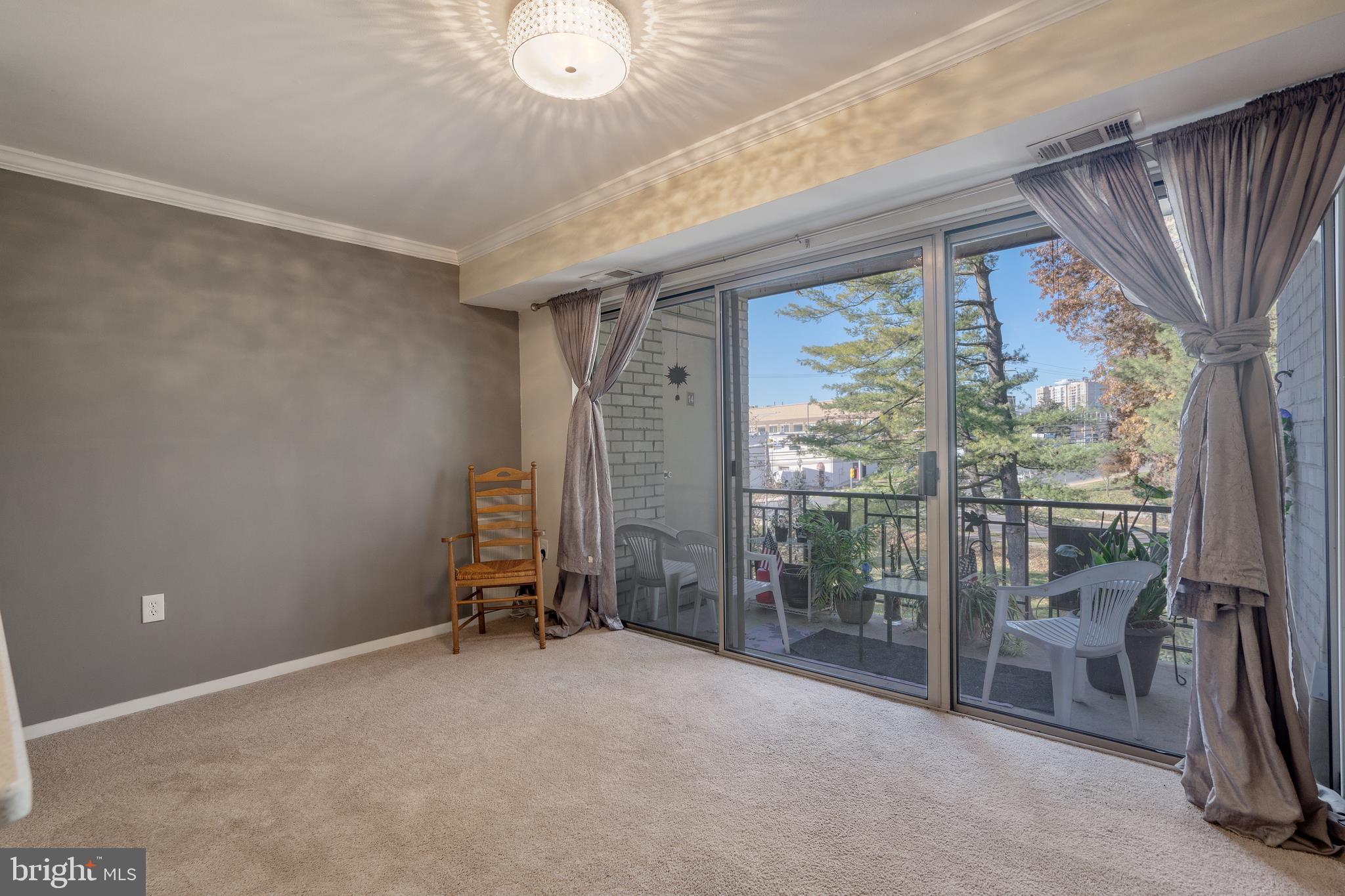 BETHESDA PARK - Residential