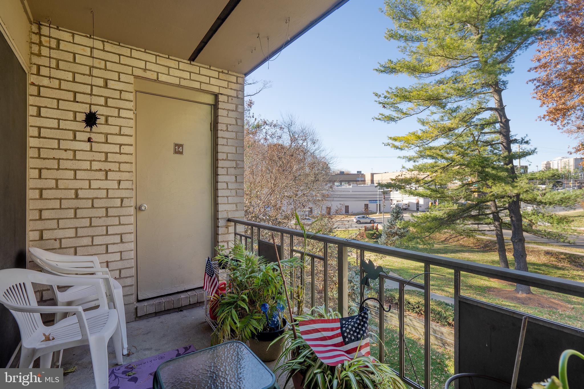 BETHESDA PARK - Residential