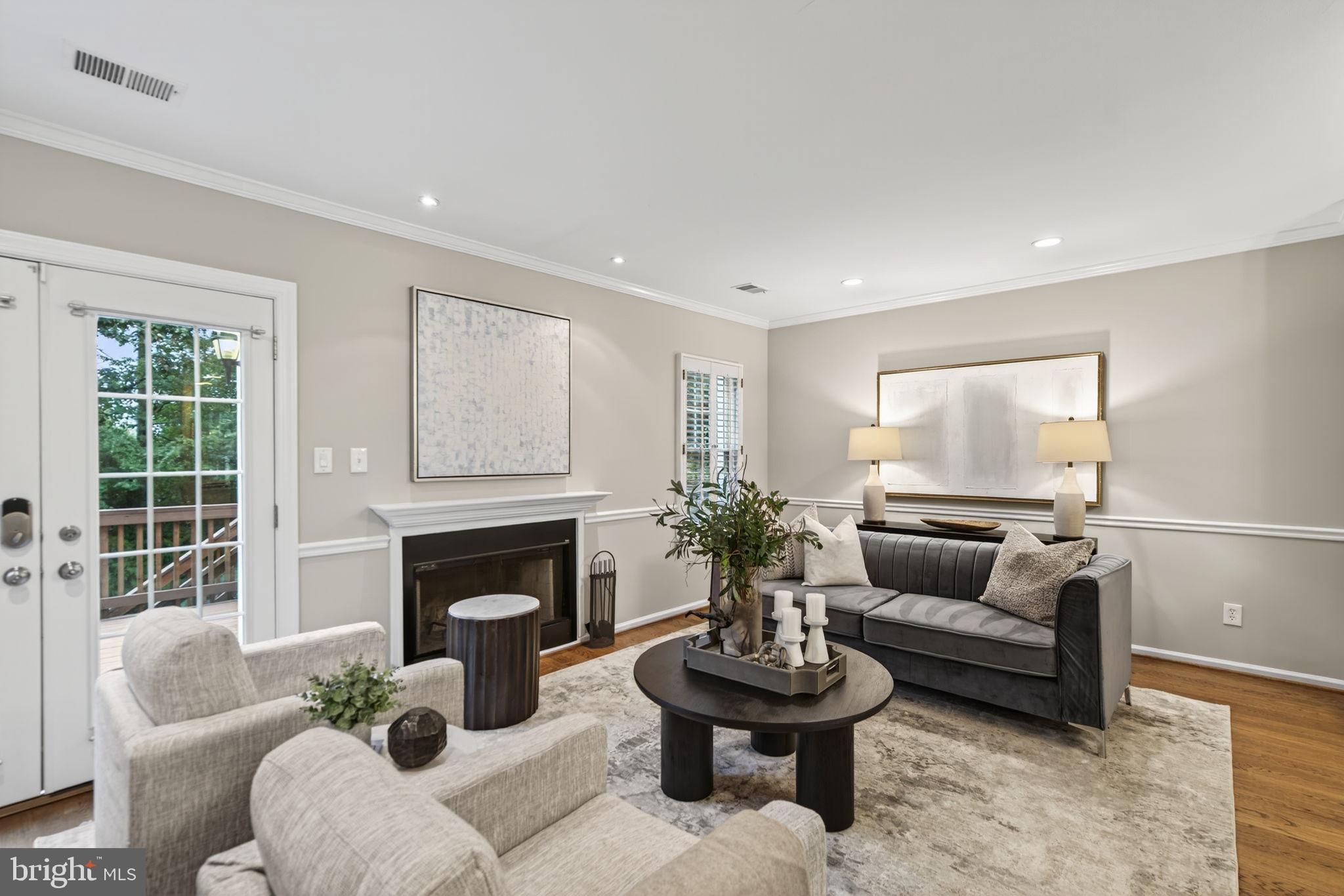 VILLAGE OF MOUNT AIR - Residential