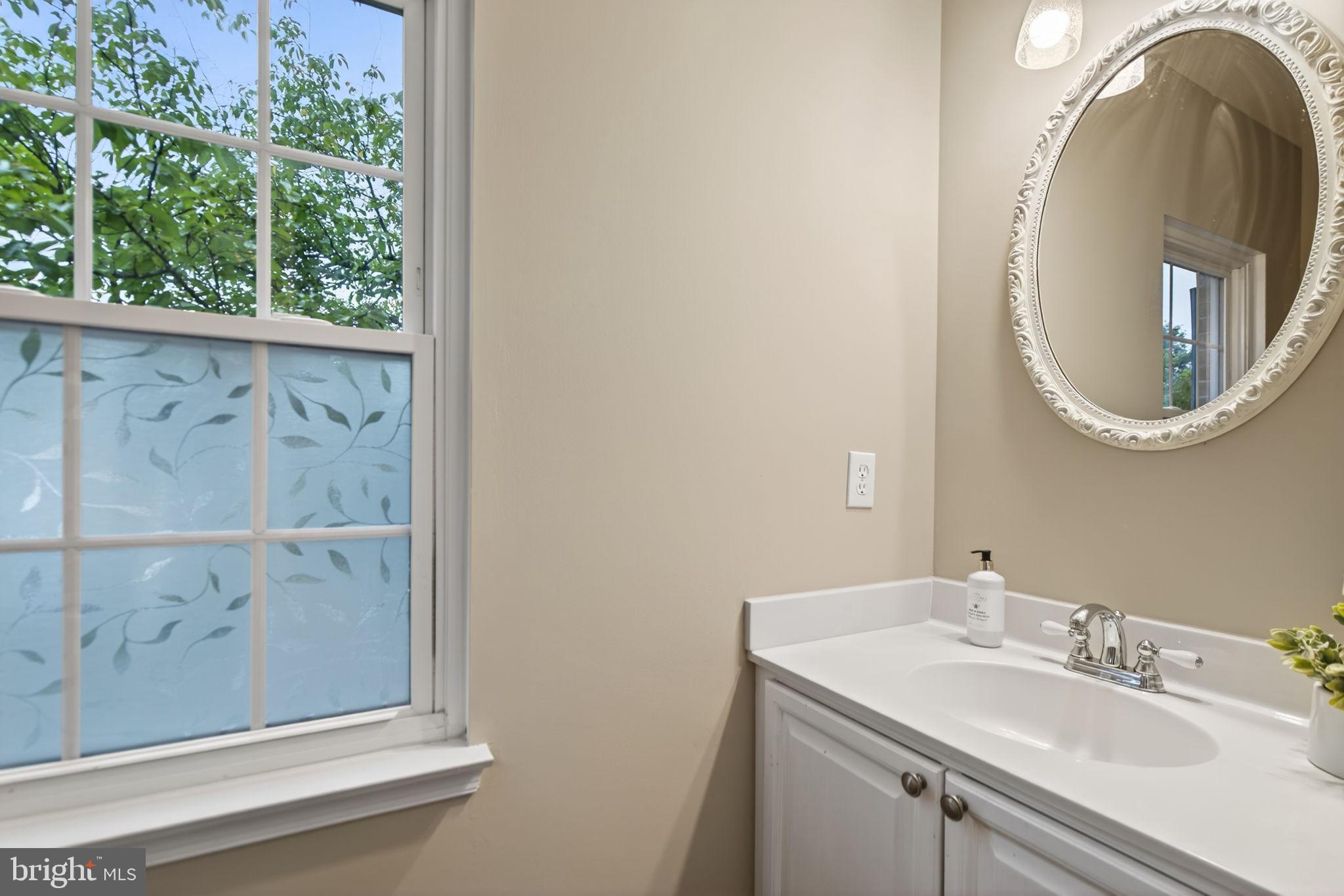 VILLAGE OF MOUNT AIR - Residential