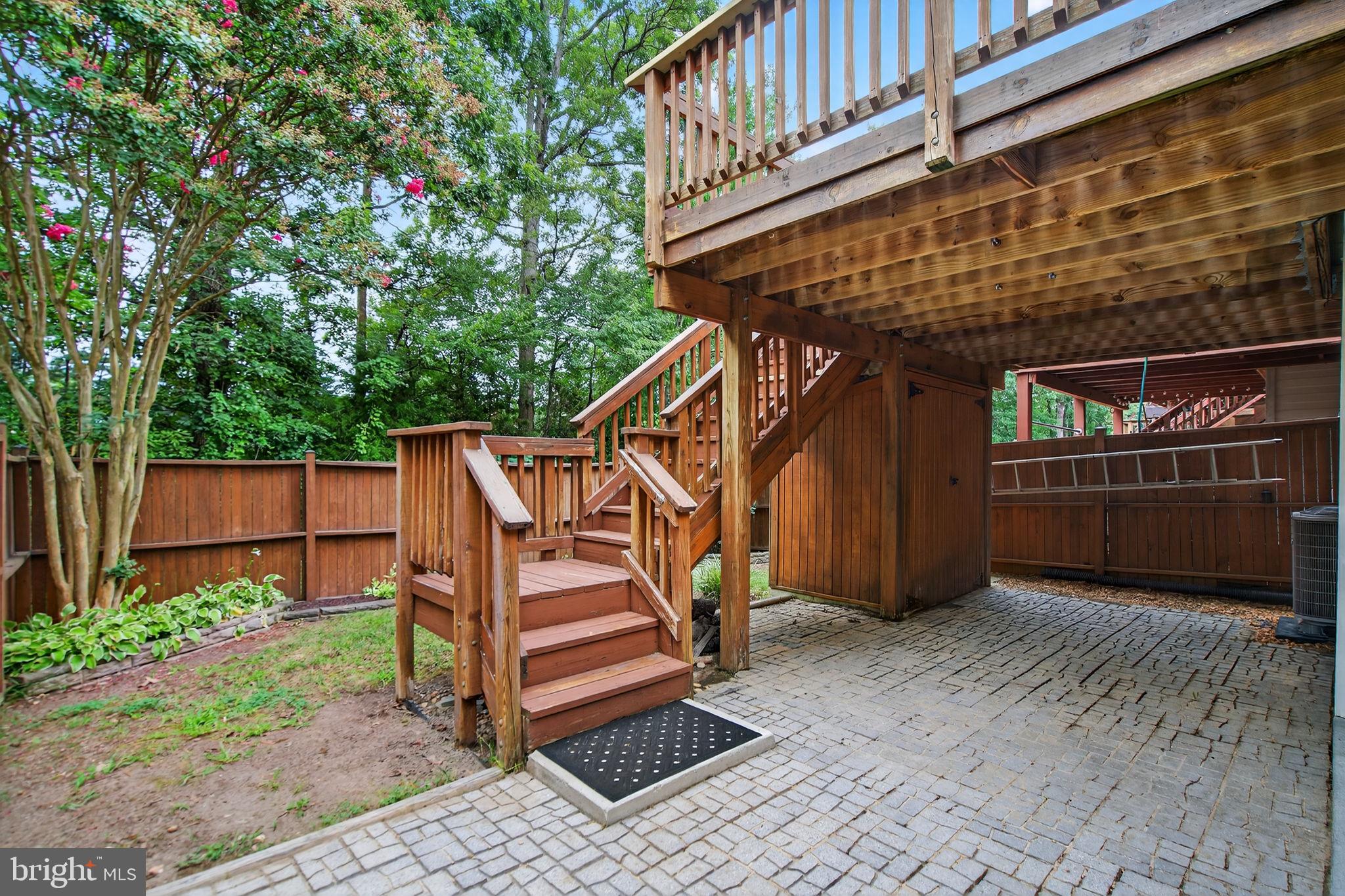 VILLAGE OF MOUNT AIR - Residential