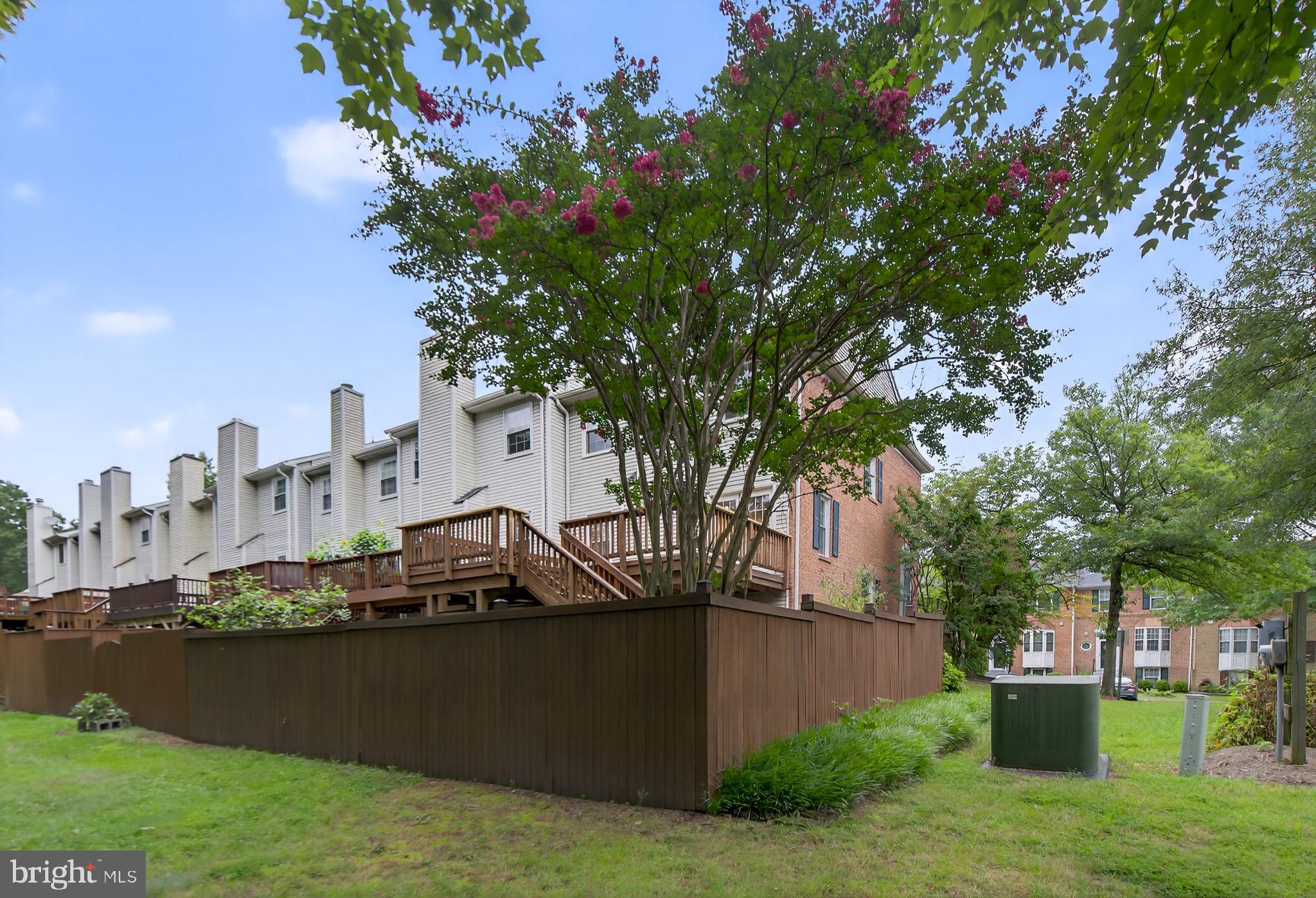 VILLAGE OF MOUNT AIR - Residential