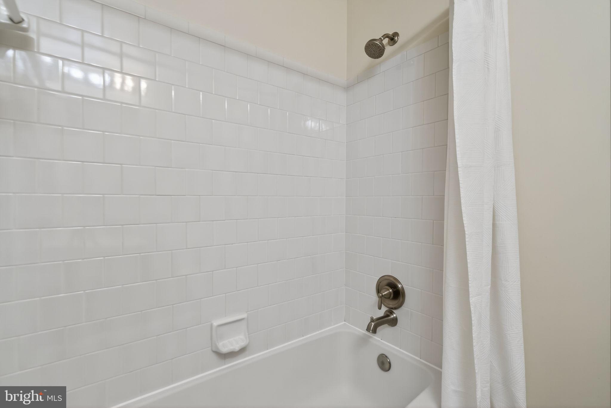 VILLAGE OF MOUNT AIR - Residential