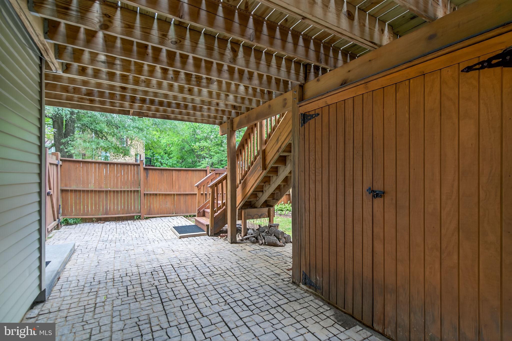 VILLAGE OF MOUNT AIR - Residential