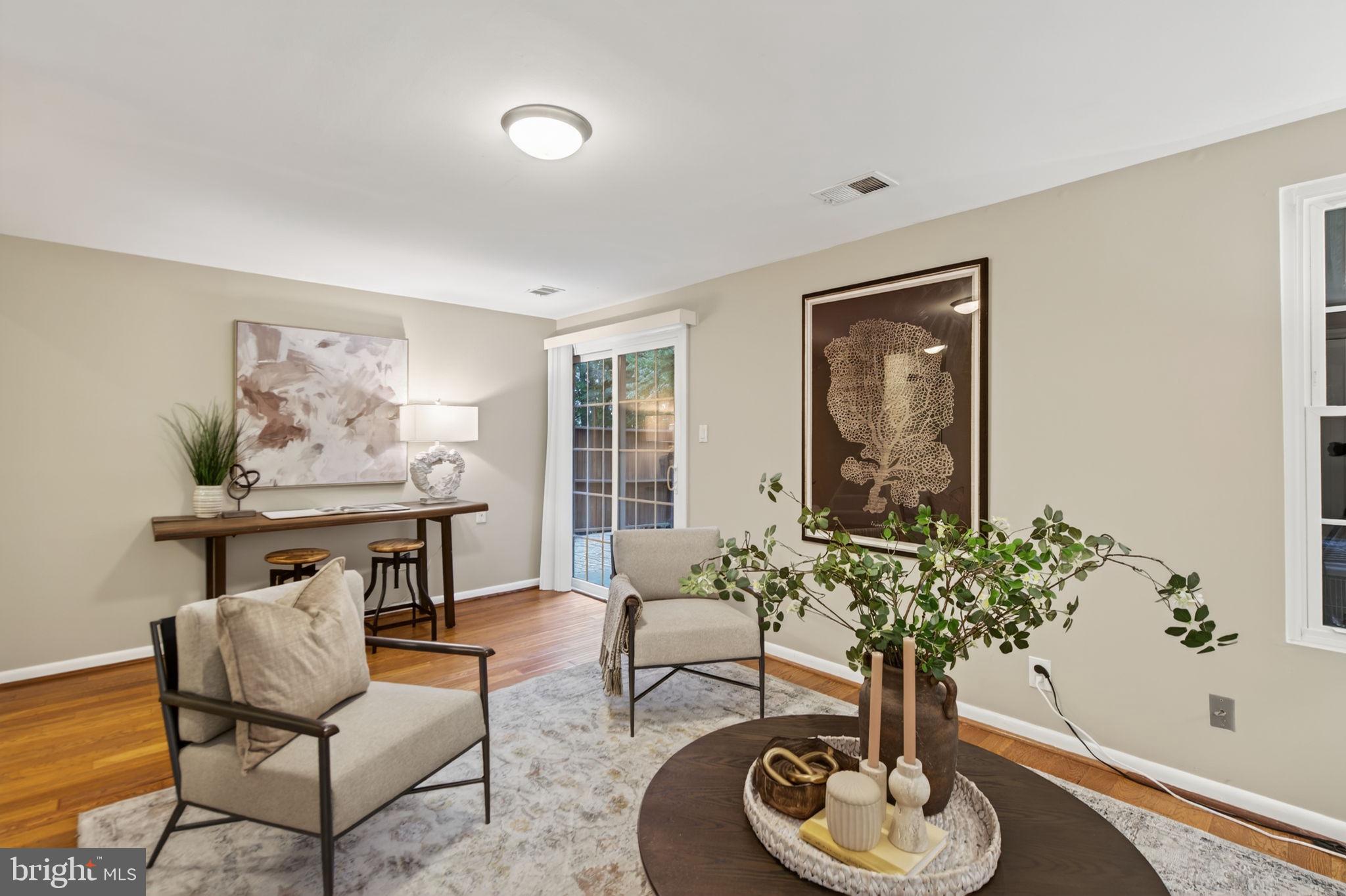 VILLAGE OF MOUNT AIR - Residential