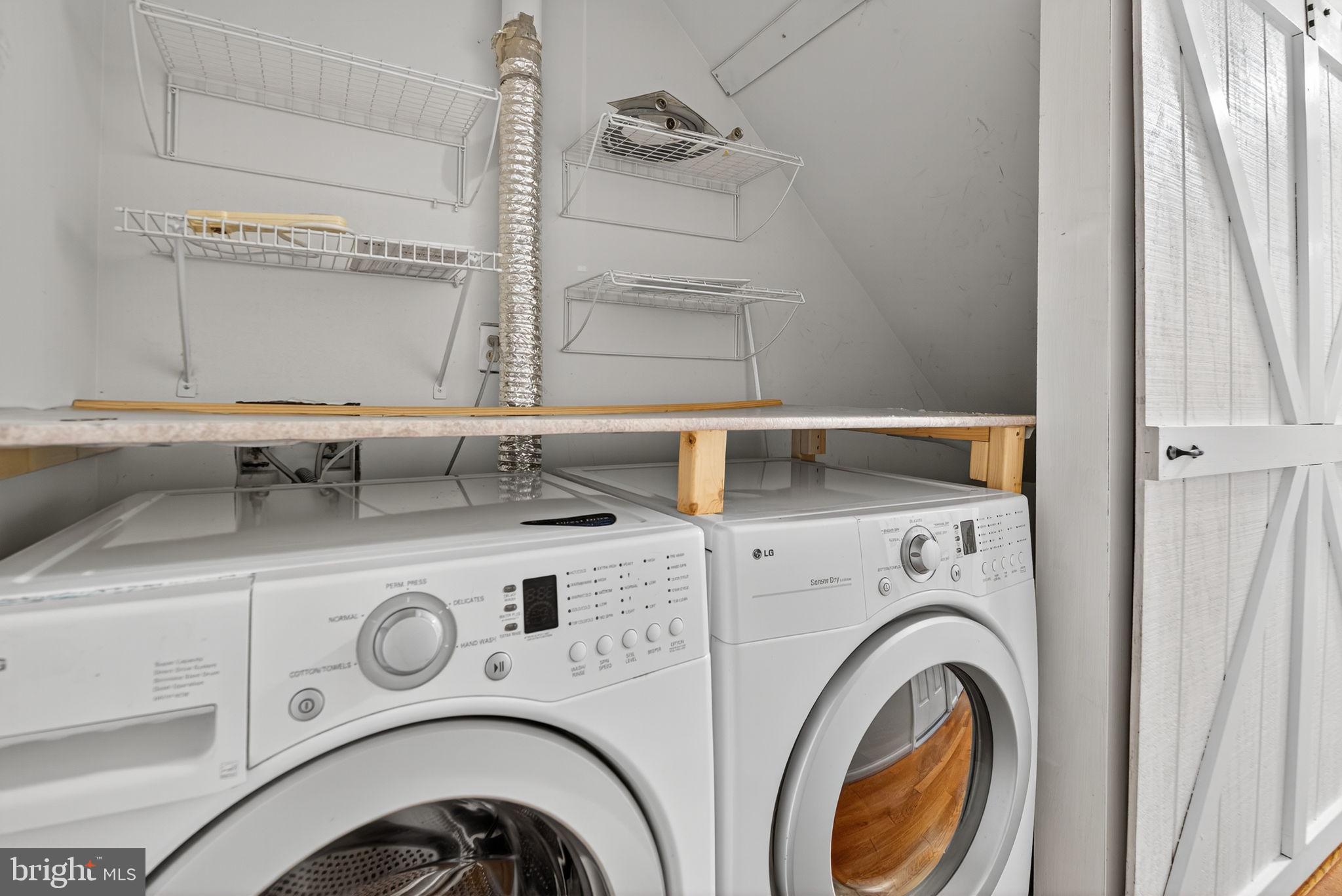 VILLAGE OF MOUNT AIR - Residential