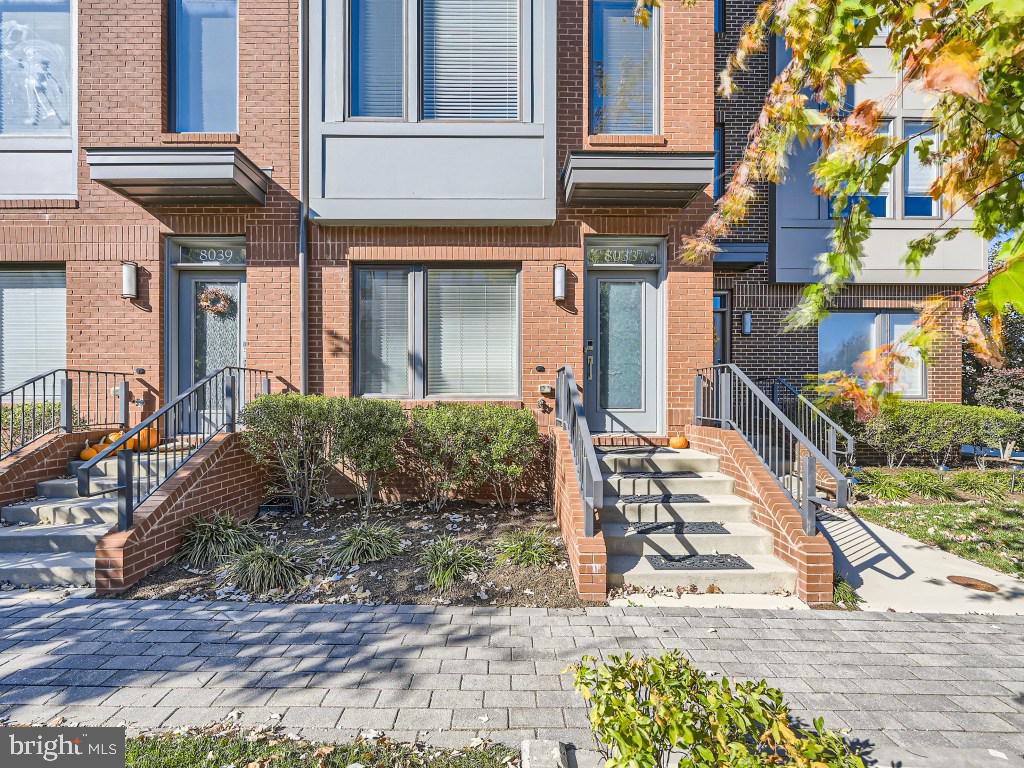 WESTSIDE AT SHADY GROVE METRO - Residential Lease