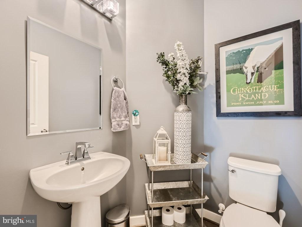 WESTSIDE AT SHADY GROVE METRO - Residential Lease