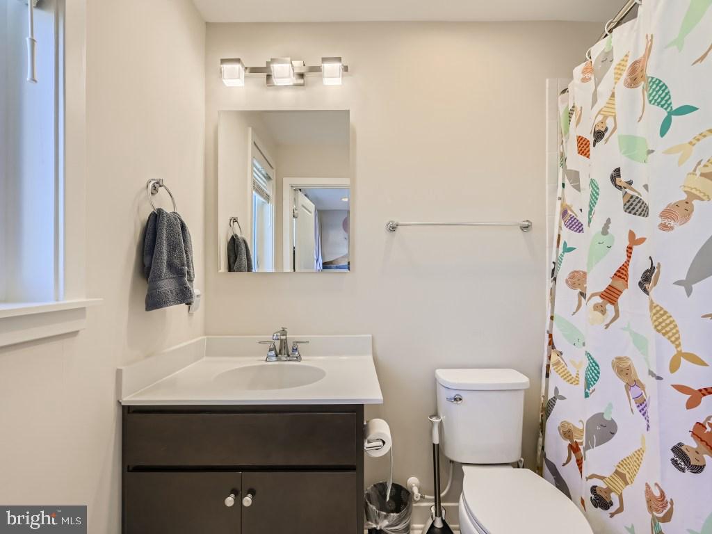 WESTSIDE AT SHADY GROVE METRO - Residential Lease