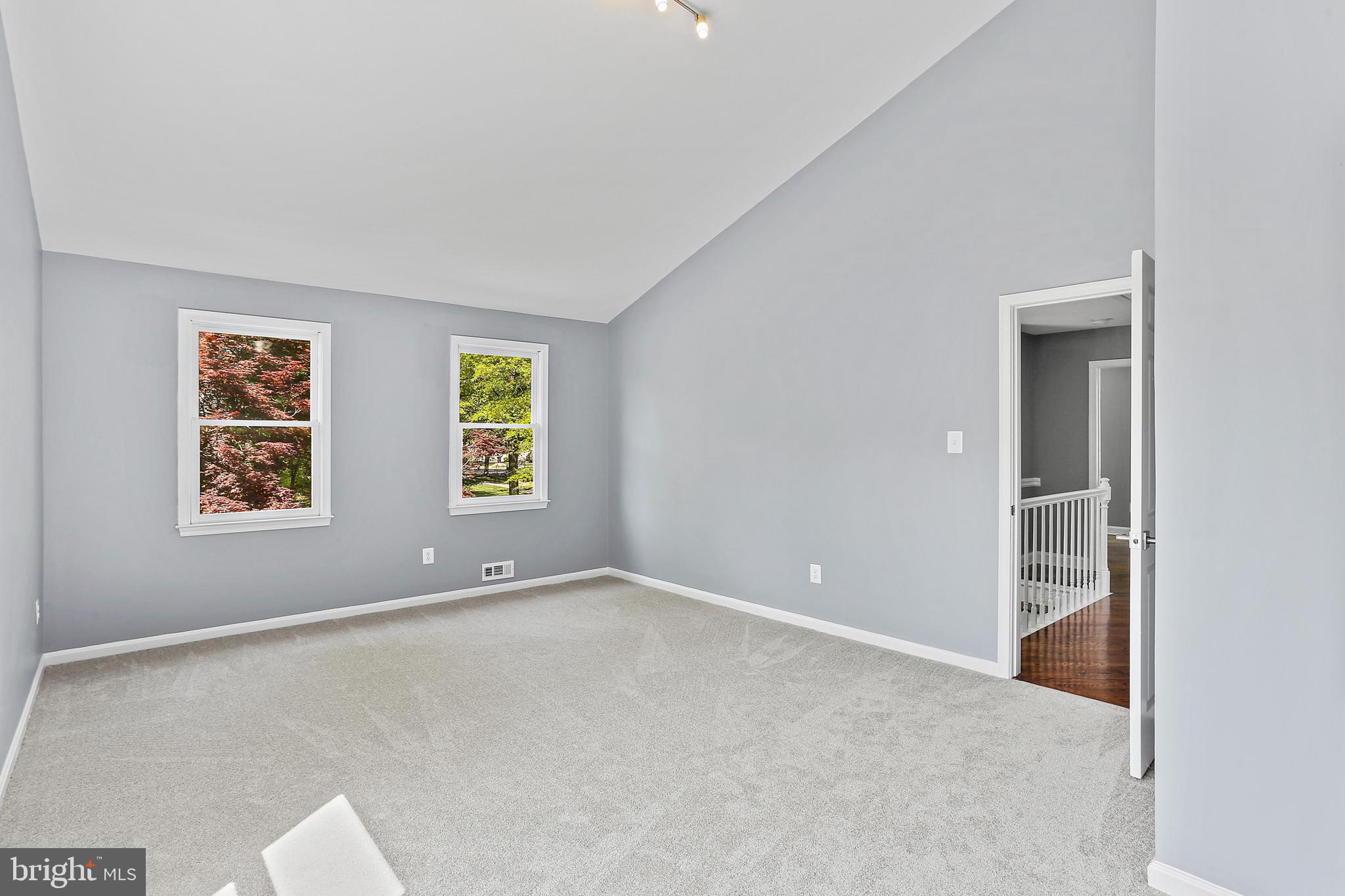 WILLOW RIDGE - Residential