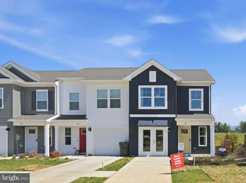Townhouse For Sale - 117 Berrets Lane<br/> Waynesboro City County, WAYNESBORO, VA 22980