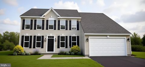 Homes For Sale - 496 E Constitution Drive #WAKEFIELD PLAN<br/> SMYRNA, DE 19977