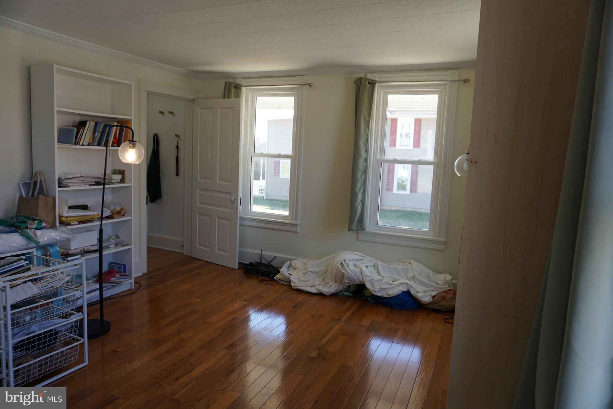 AUTUMN RIDGE - Residential