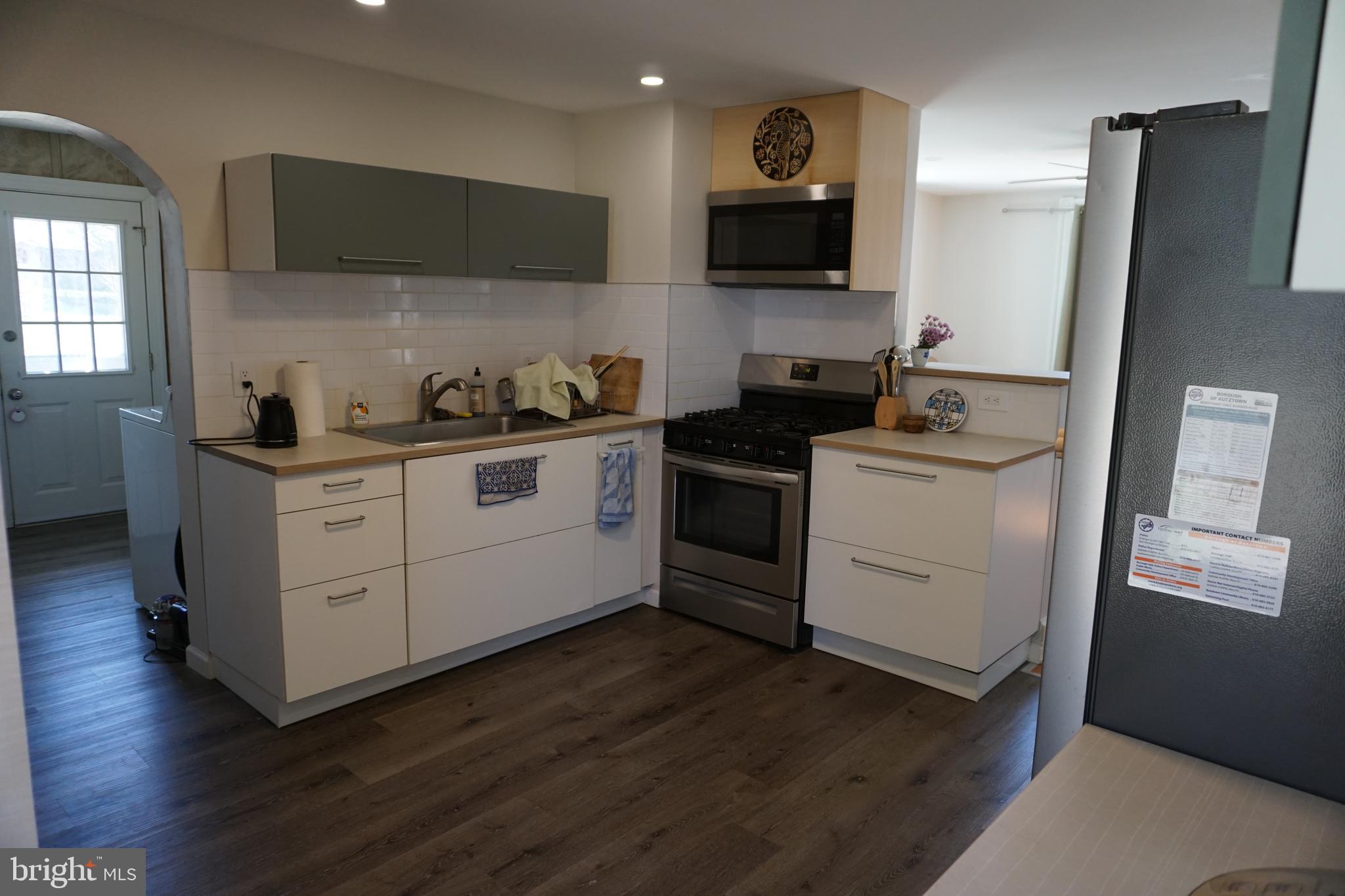 AUTUMN RIDGE - Residential