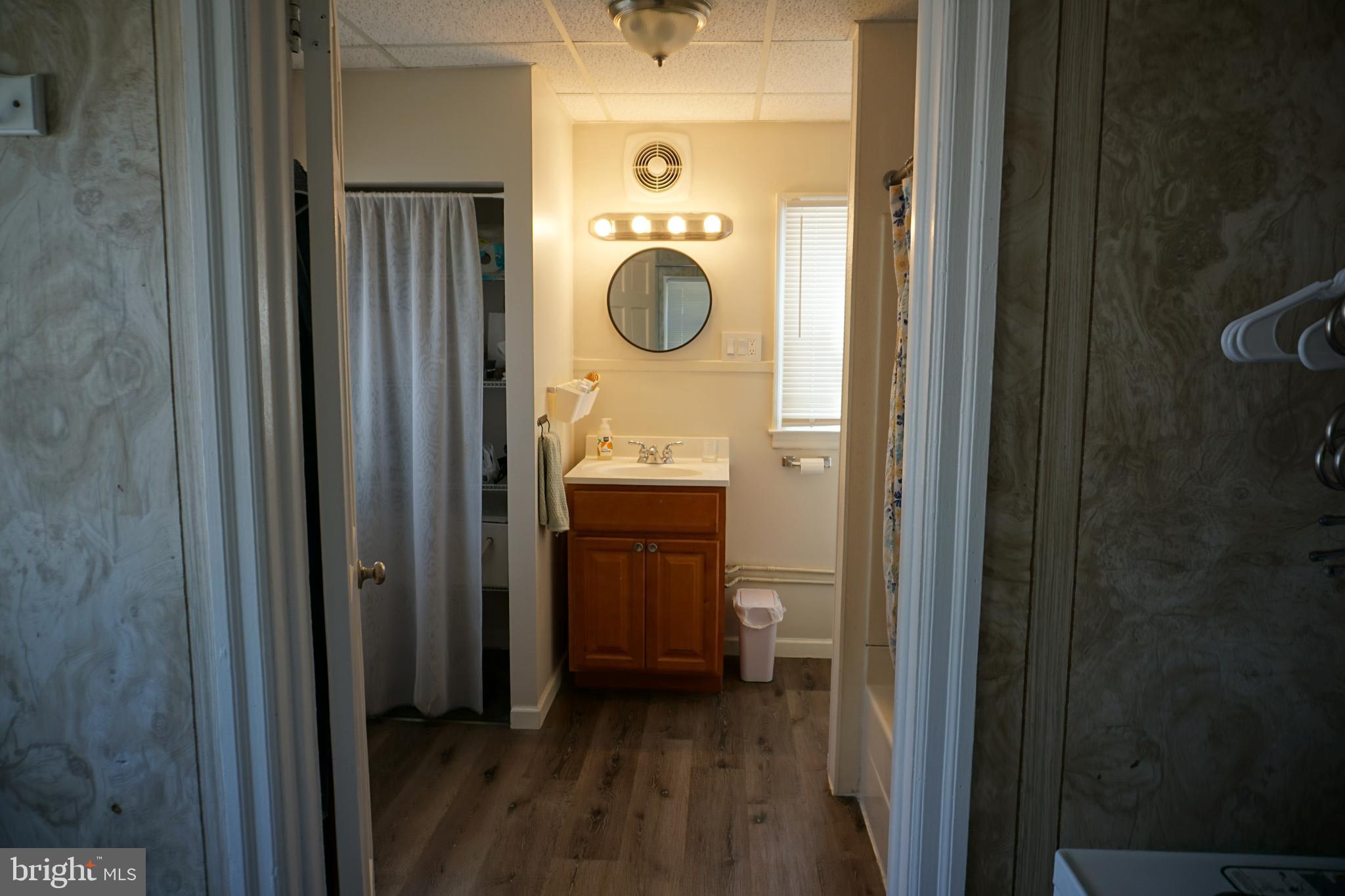 AUTUMN RIDGE - Residential