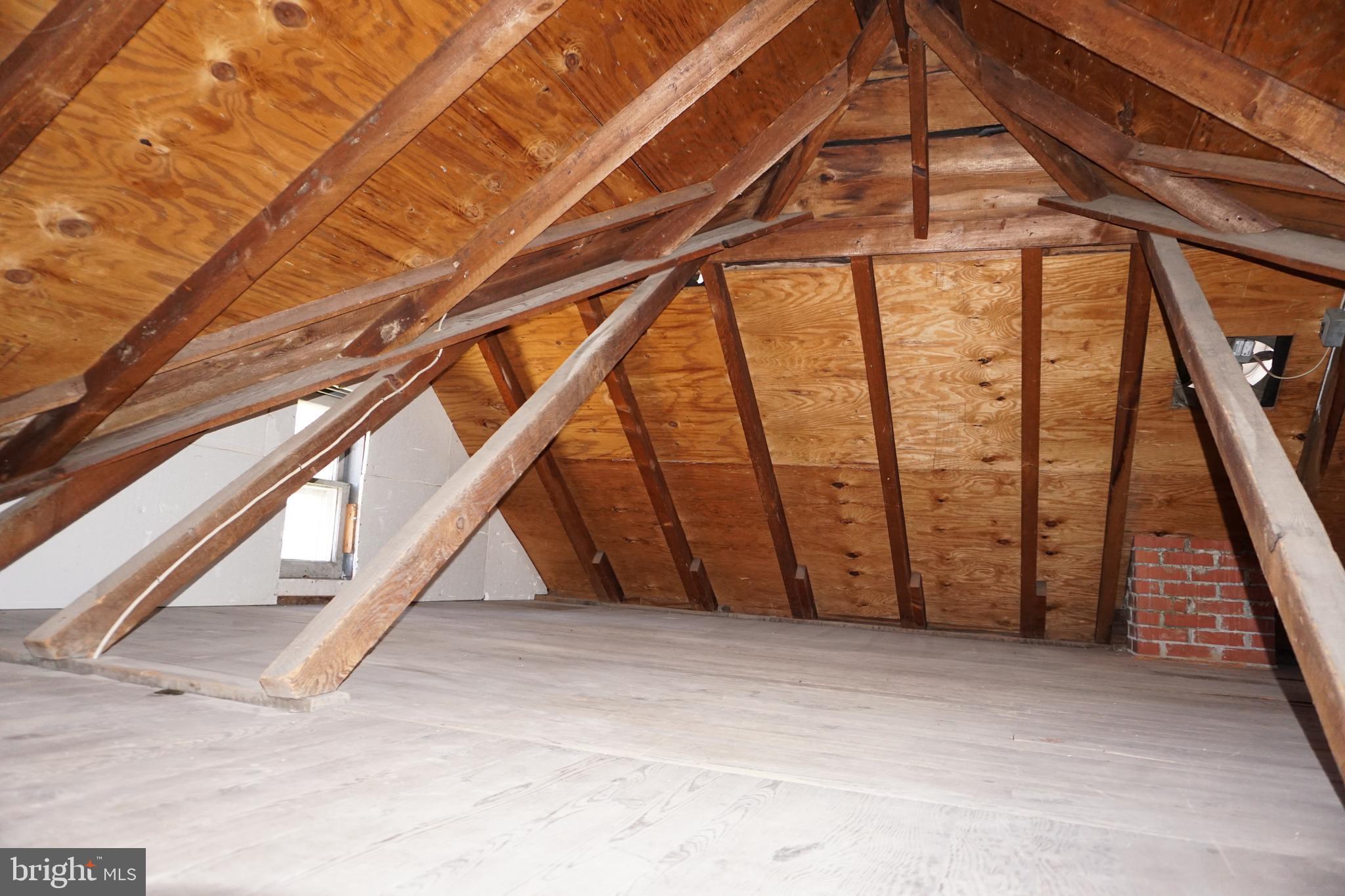 AUTUMN RIDGE - Residential