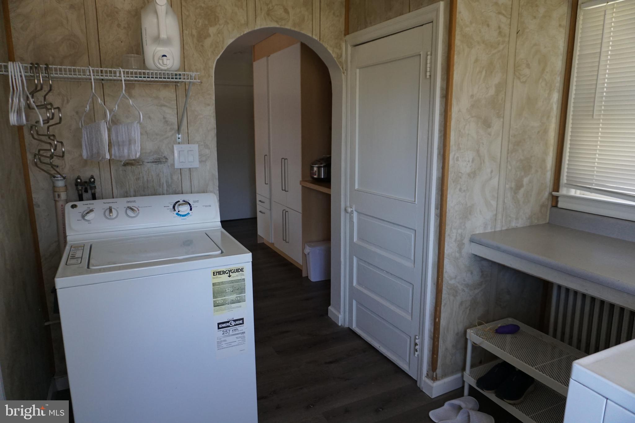 AUTUMN RIDGE - Residential