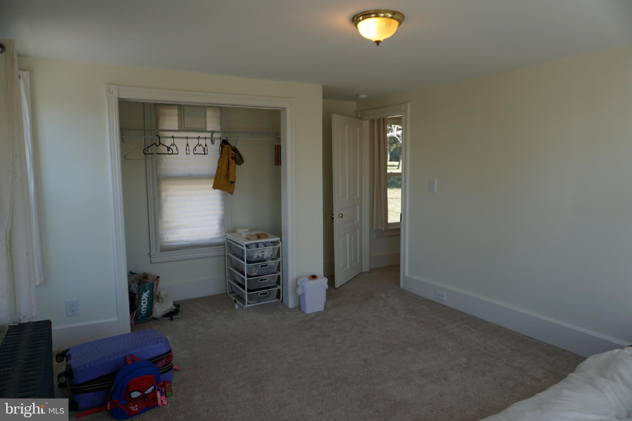 AUTUMN RIDGE - Residential