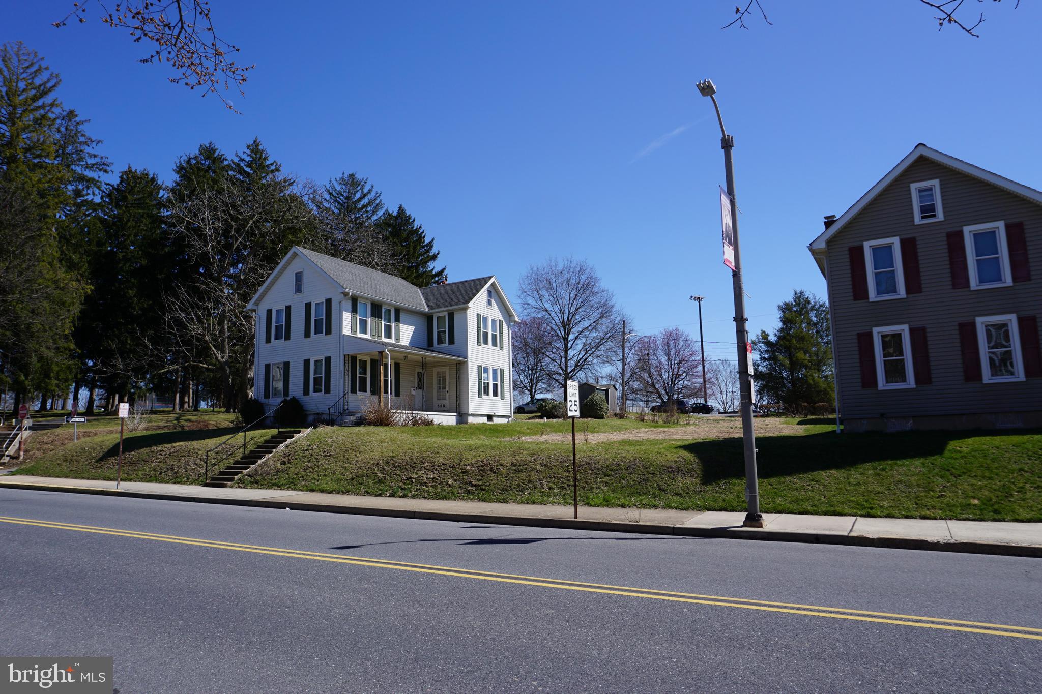 AUTUMN RIDGE - Residential