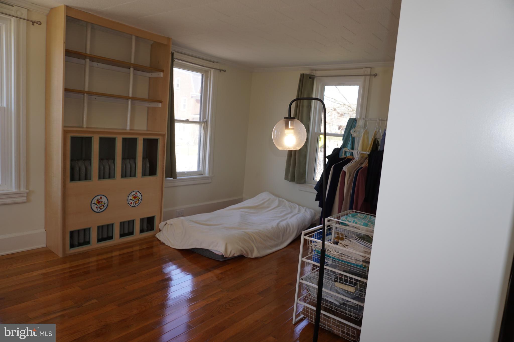 AUTUMN RIDGE - Residential