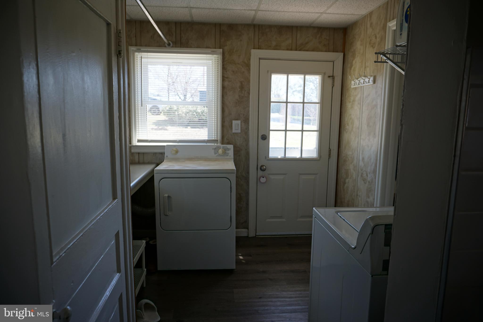 AUTUMN RIDGE - Residential