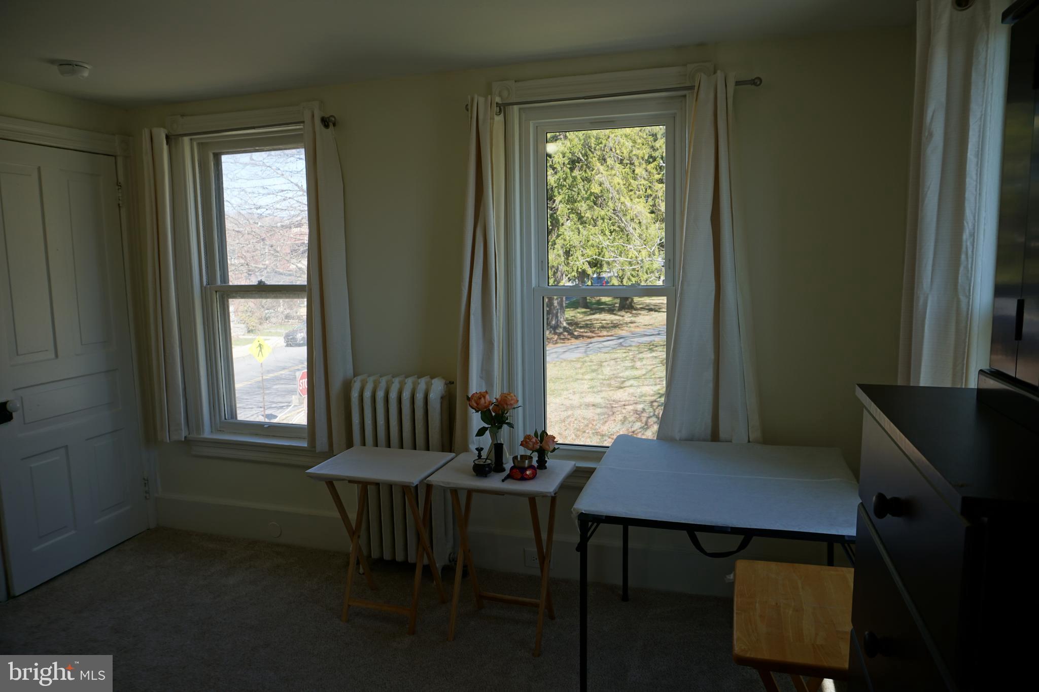 AUTUMN RIDGE - Residential