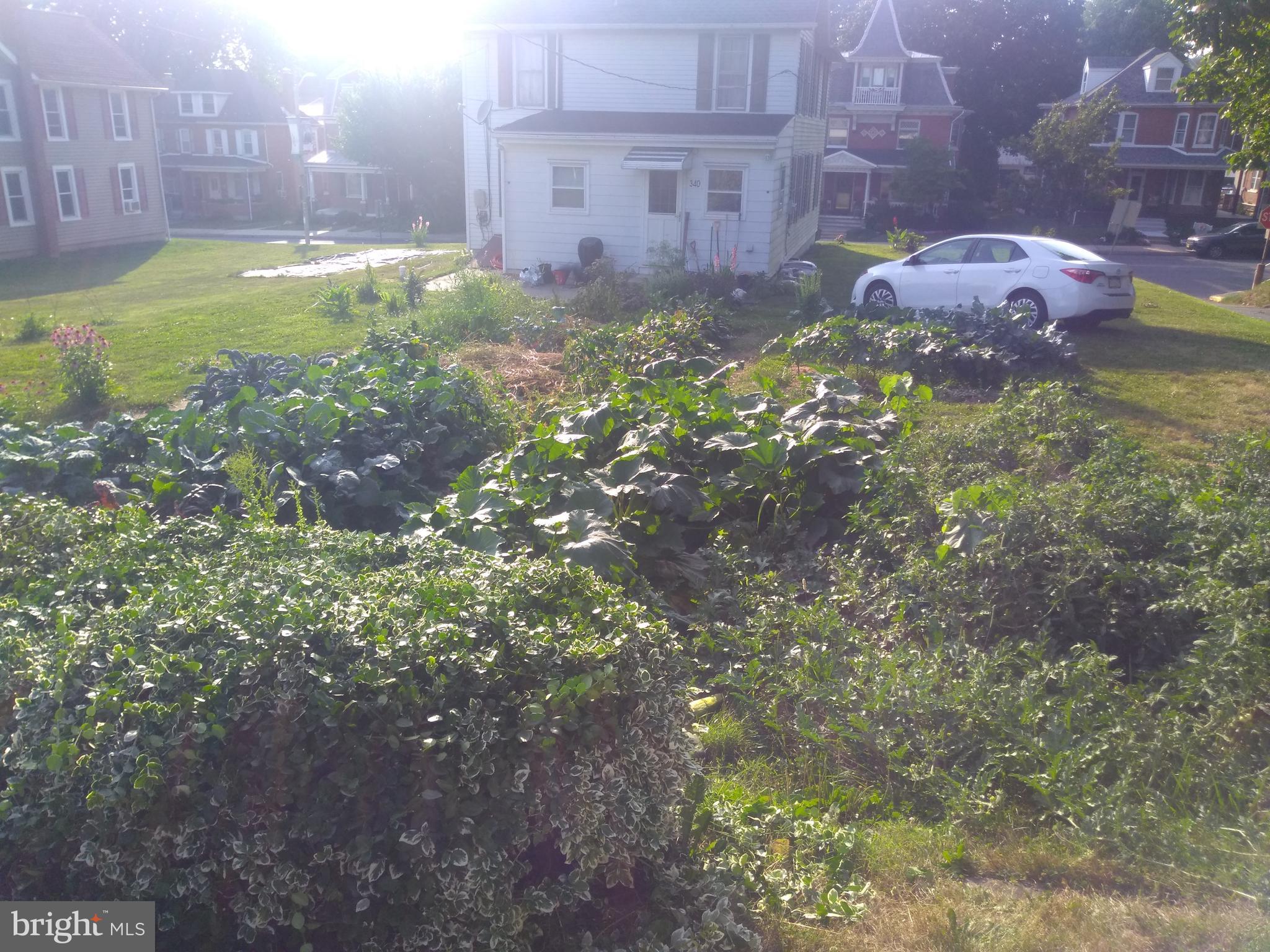 AUTUMN RIDGE - Residential